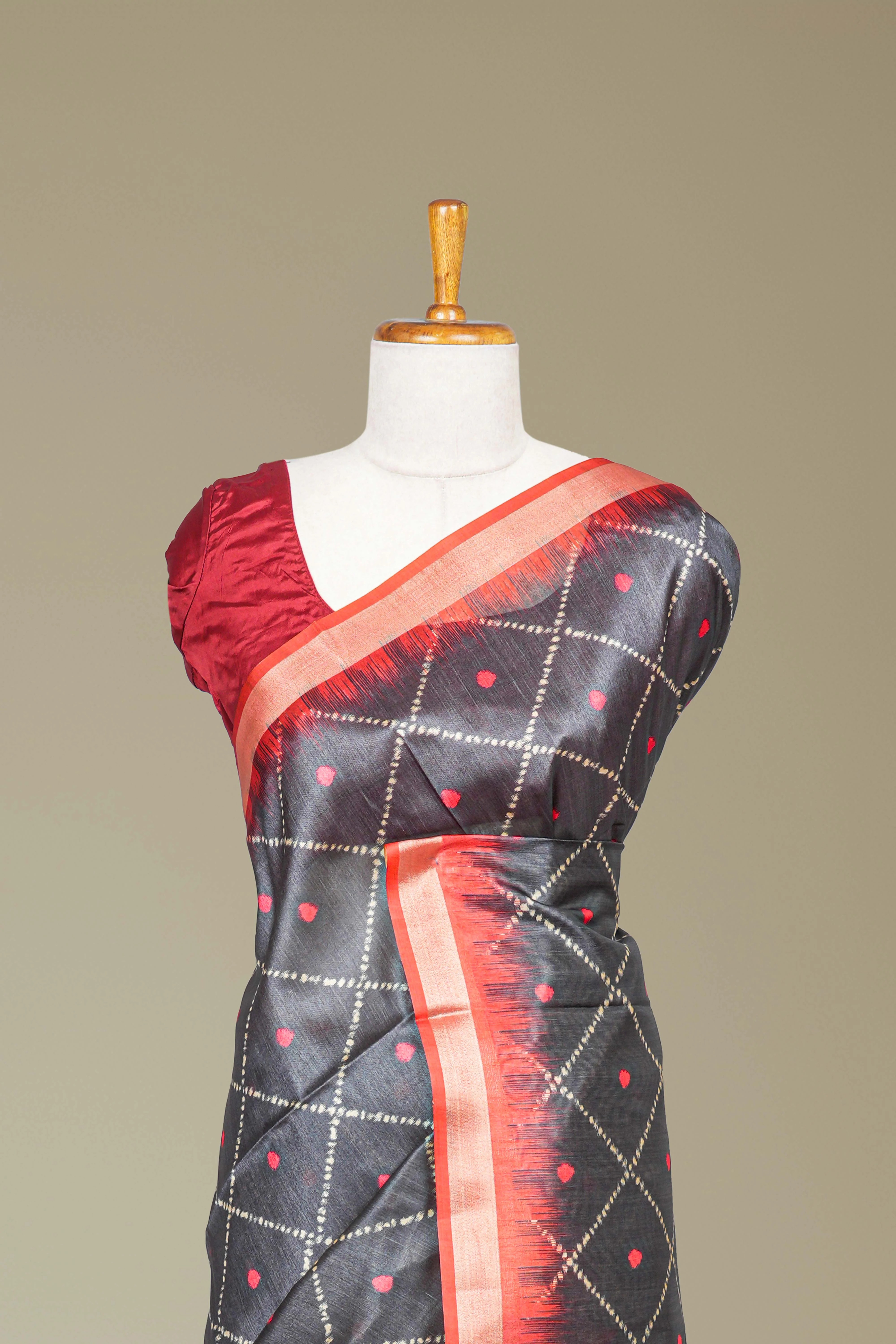 Art Tussar Sarees - Image 3