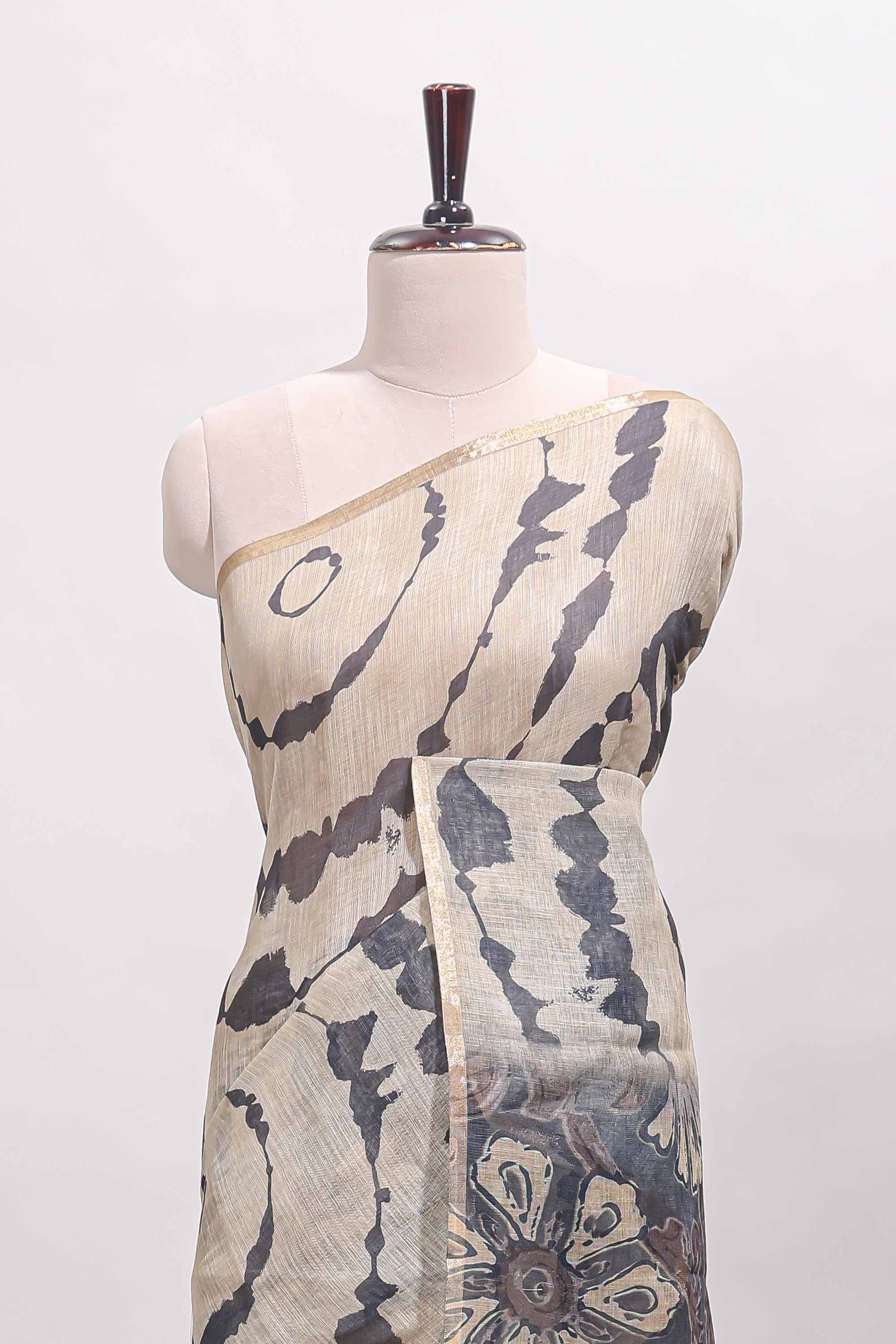 Beige linen cotton saree with grey shibori print, self zari border and floral design pallu - Image 3