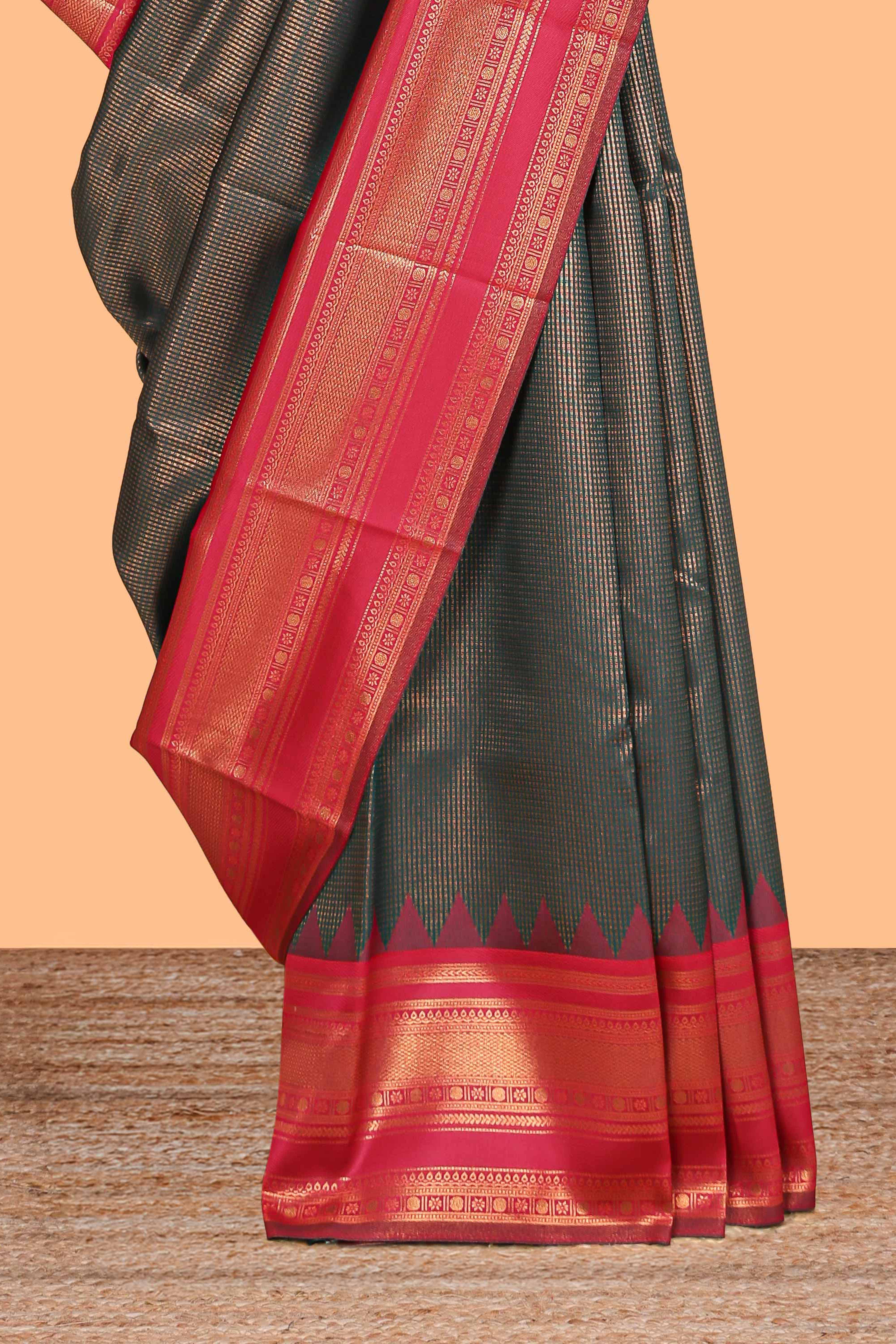 Black zari textured litchi silk saree with contrast zari border and floral motifs blouse - Image 3