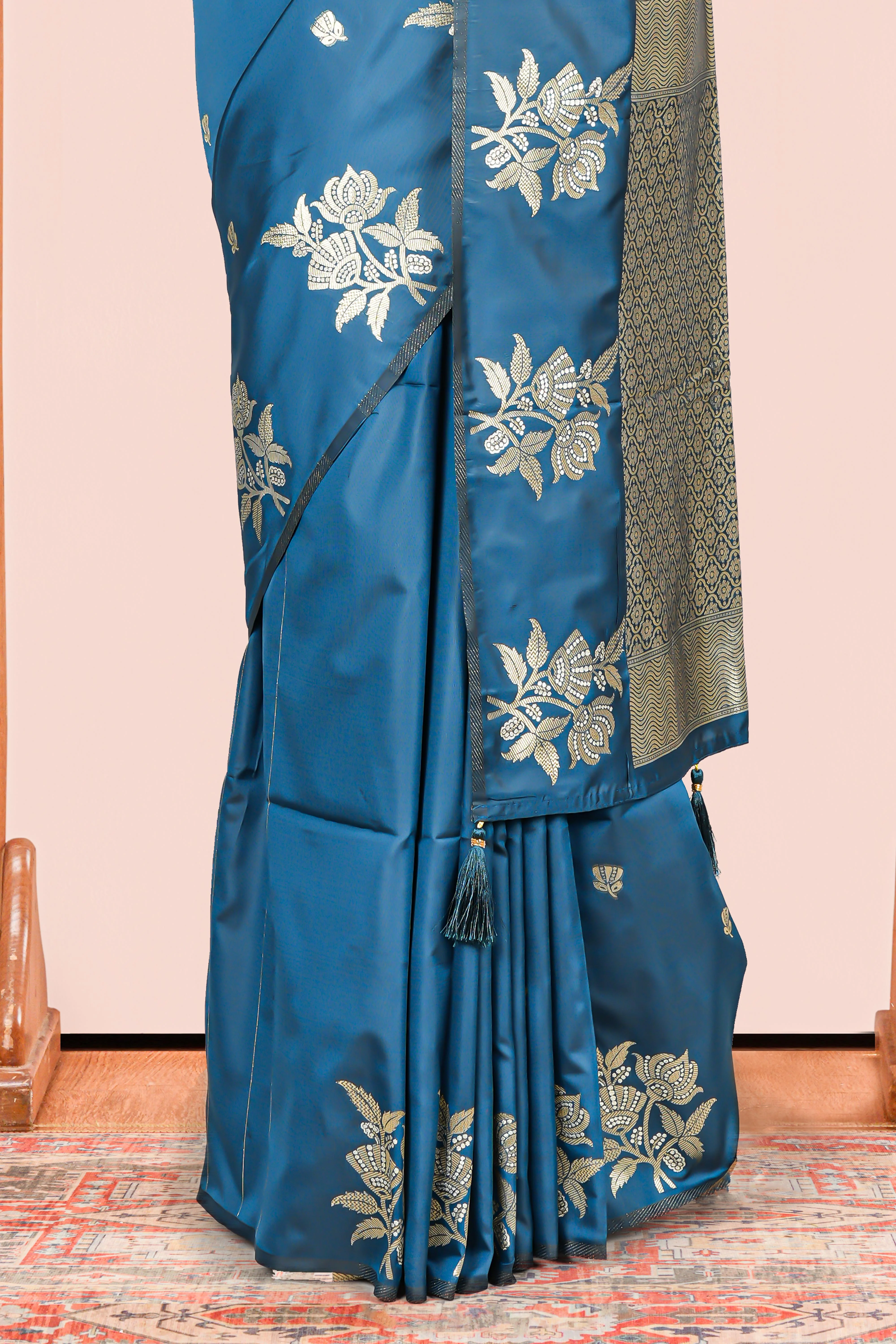 Blue Art Silk Saree Zari Flower Motifs Across The Body Rich Golden Zari Pallu Along With Blouse - Image 4