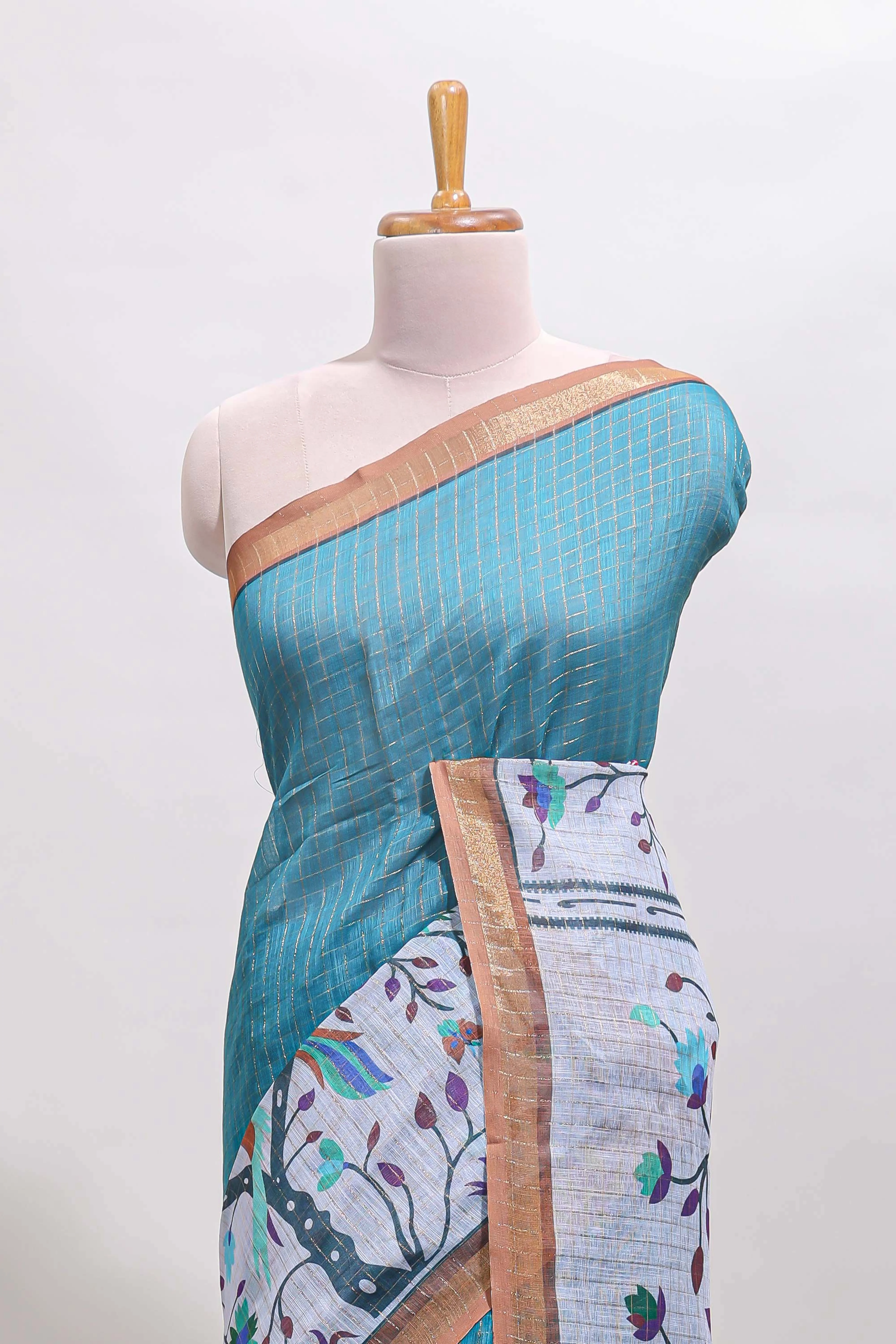 Blue checked birds & floral design chanderi cotton saree with contrast border and printed blouse - Image 3