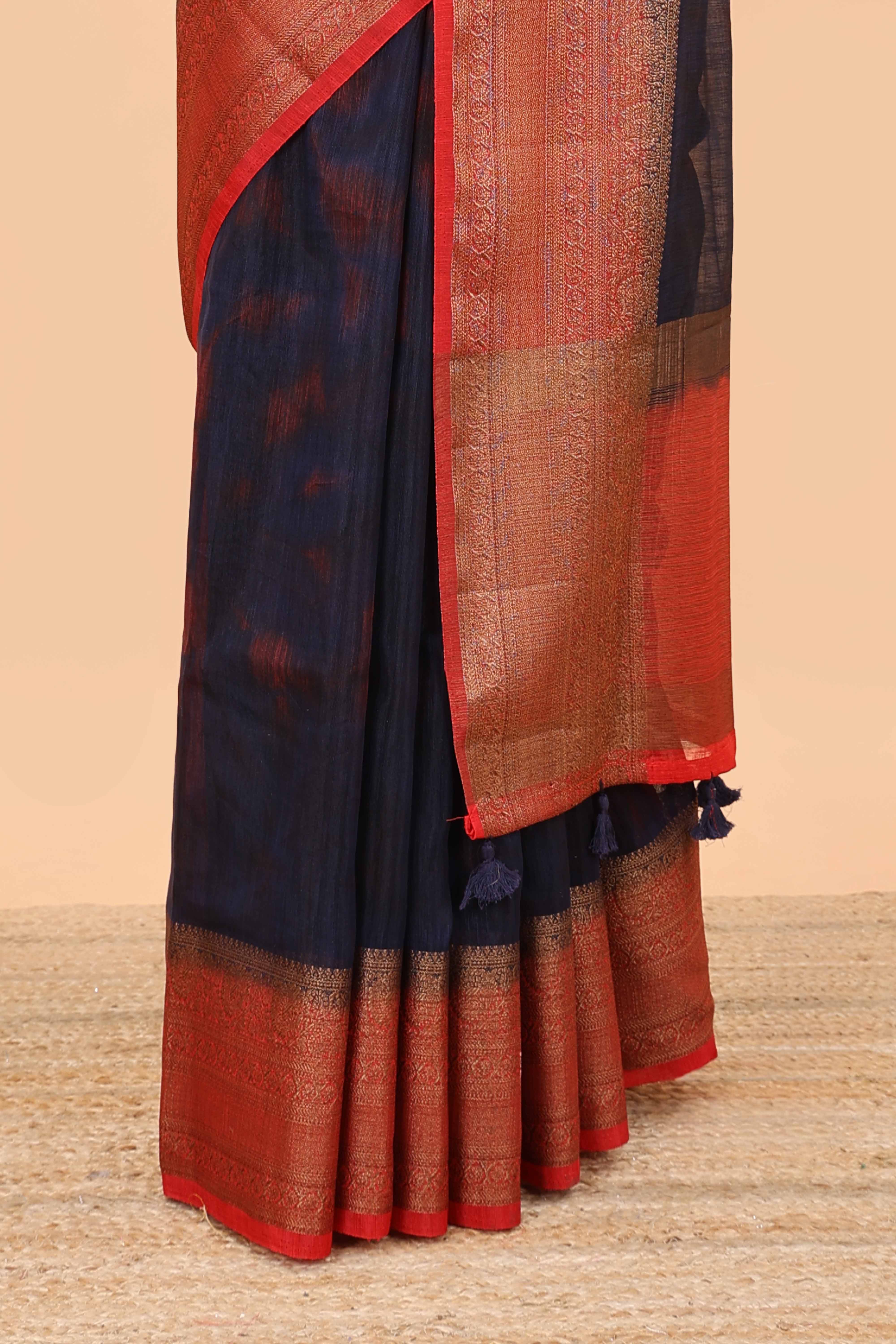 Blue jute cotton saree with contrast zari border and pallu - Image 4