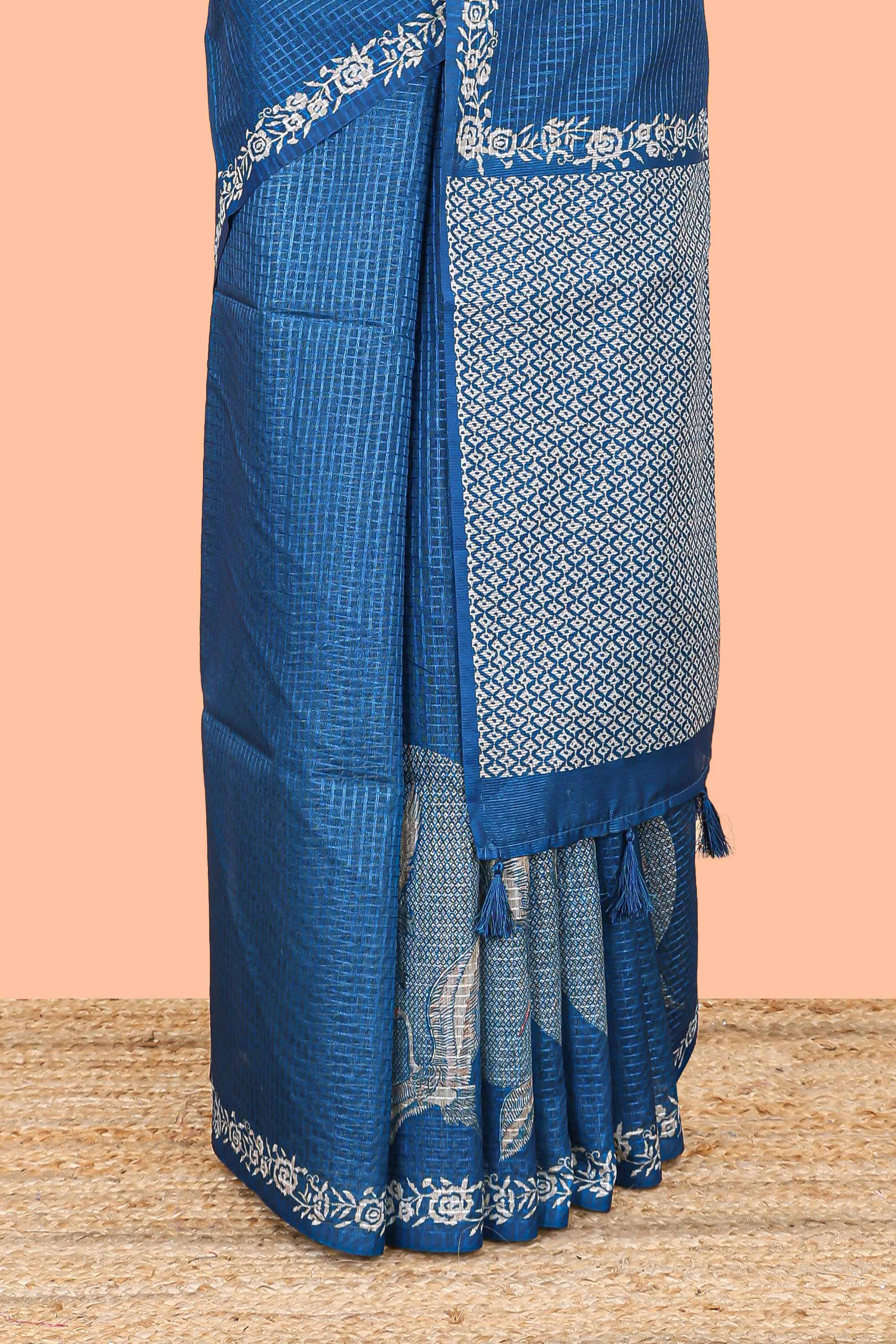 Blue kota cotton saree featuring crane bird motif print and contrast pallu - Image 4