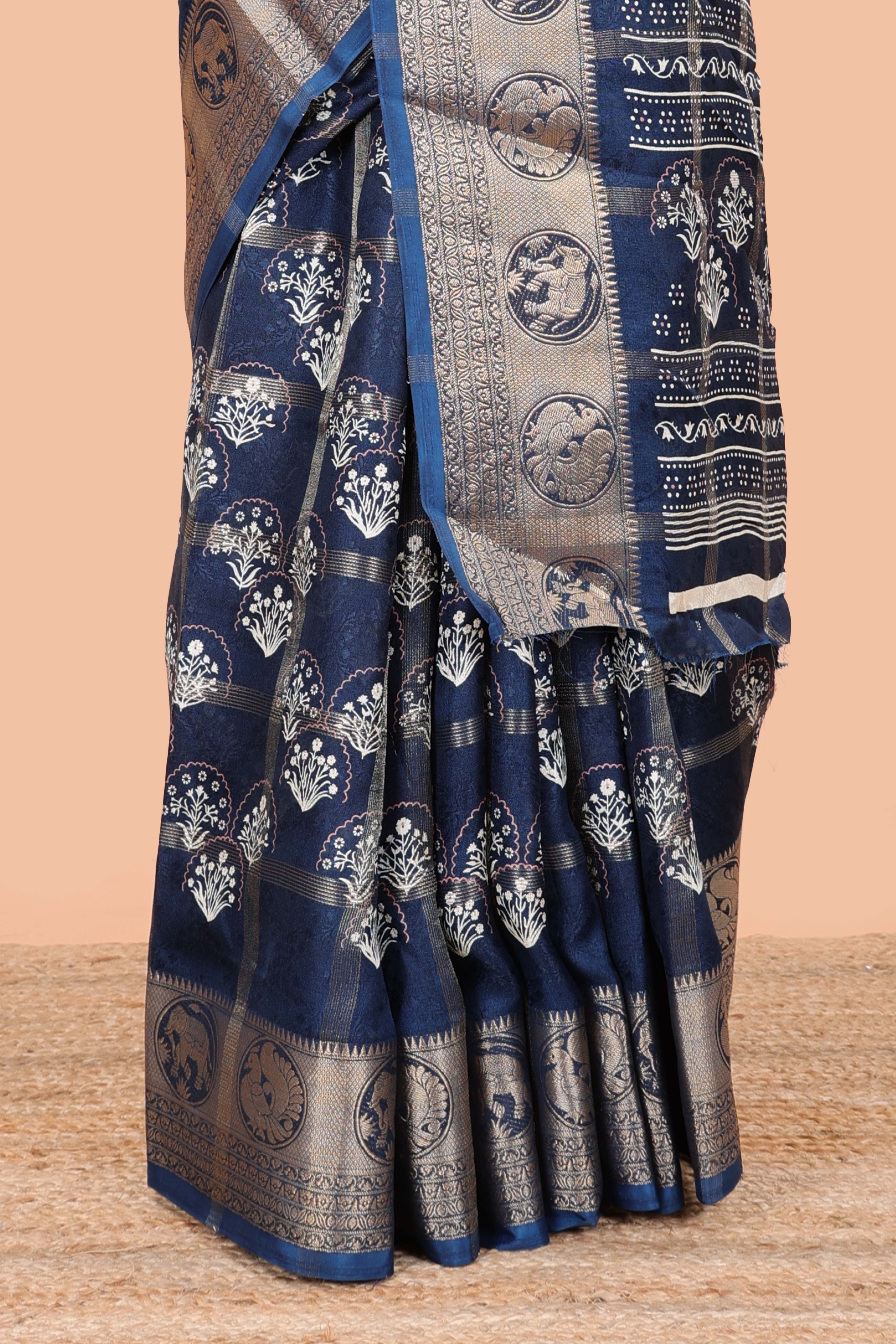 Blue moss chiffon saree with floral checked butta and self border - Image 4
