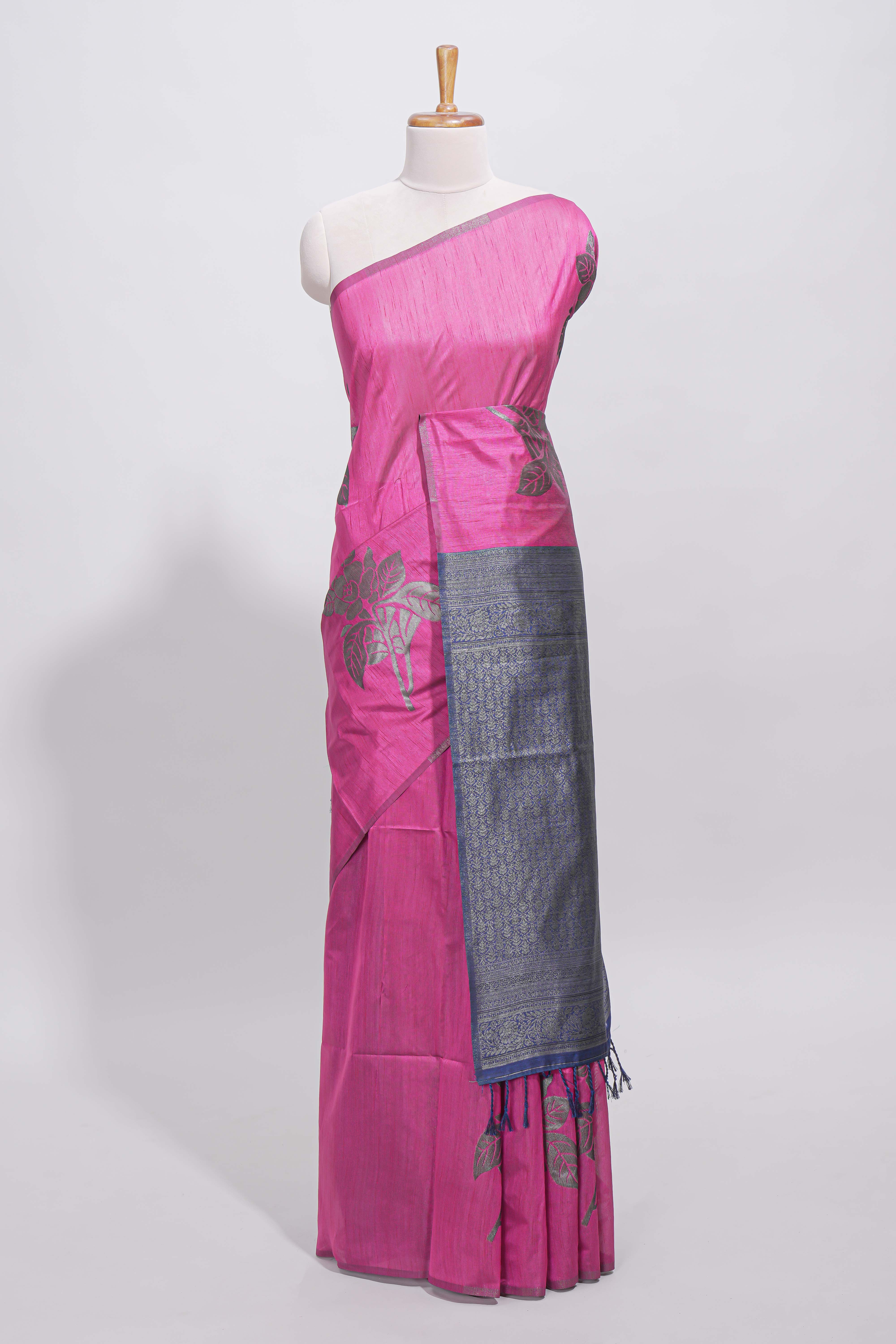 Borderless pink round butta art tussar saree with contrast pallu and blouse - Image 2