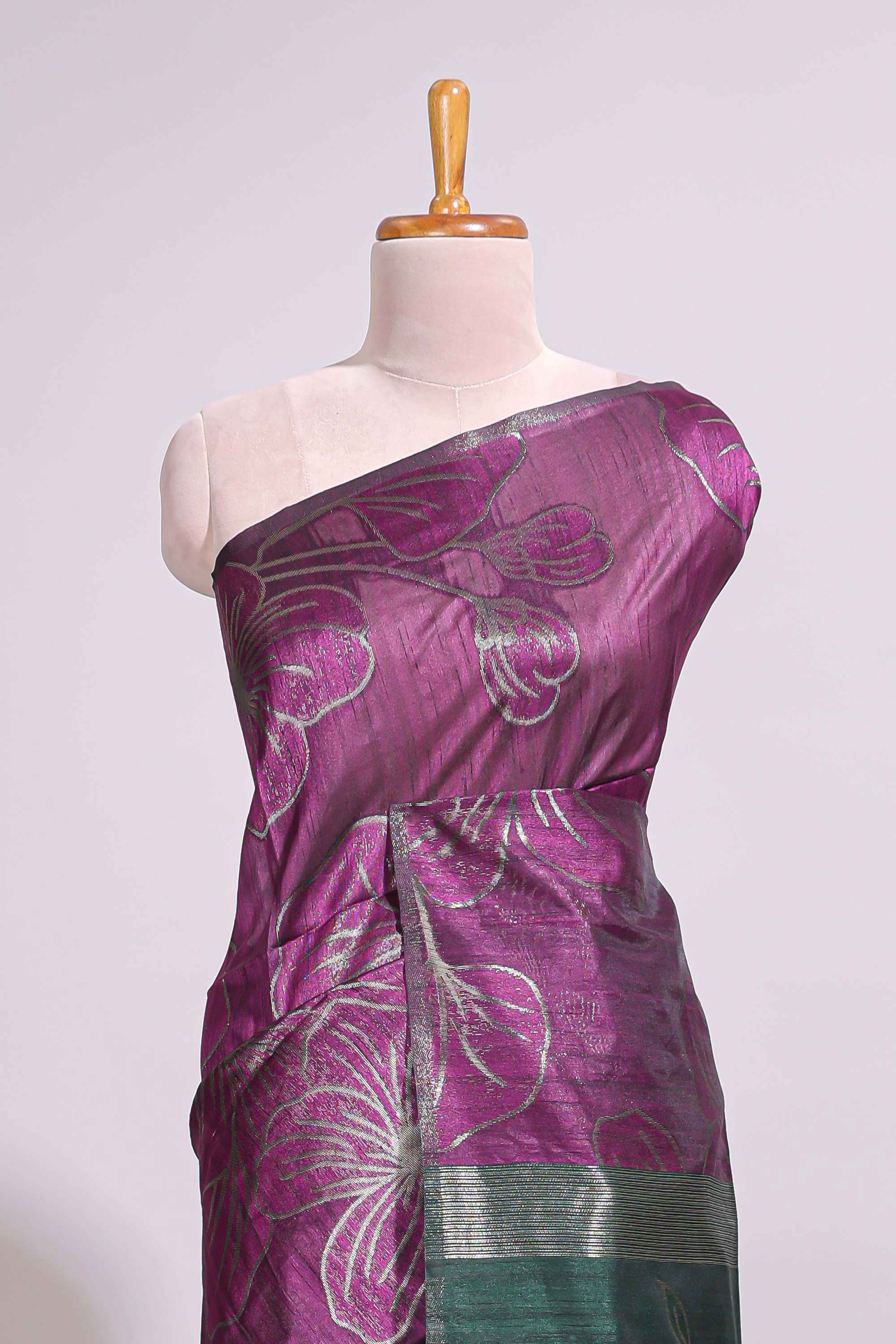 Borderless purple floral design art tusser saree with contrast pallu and floral motifs blouse - Image 3