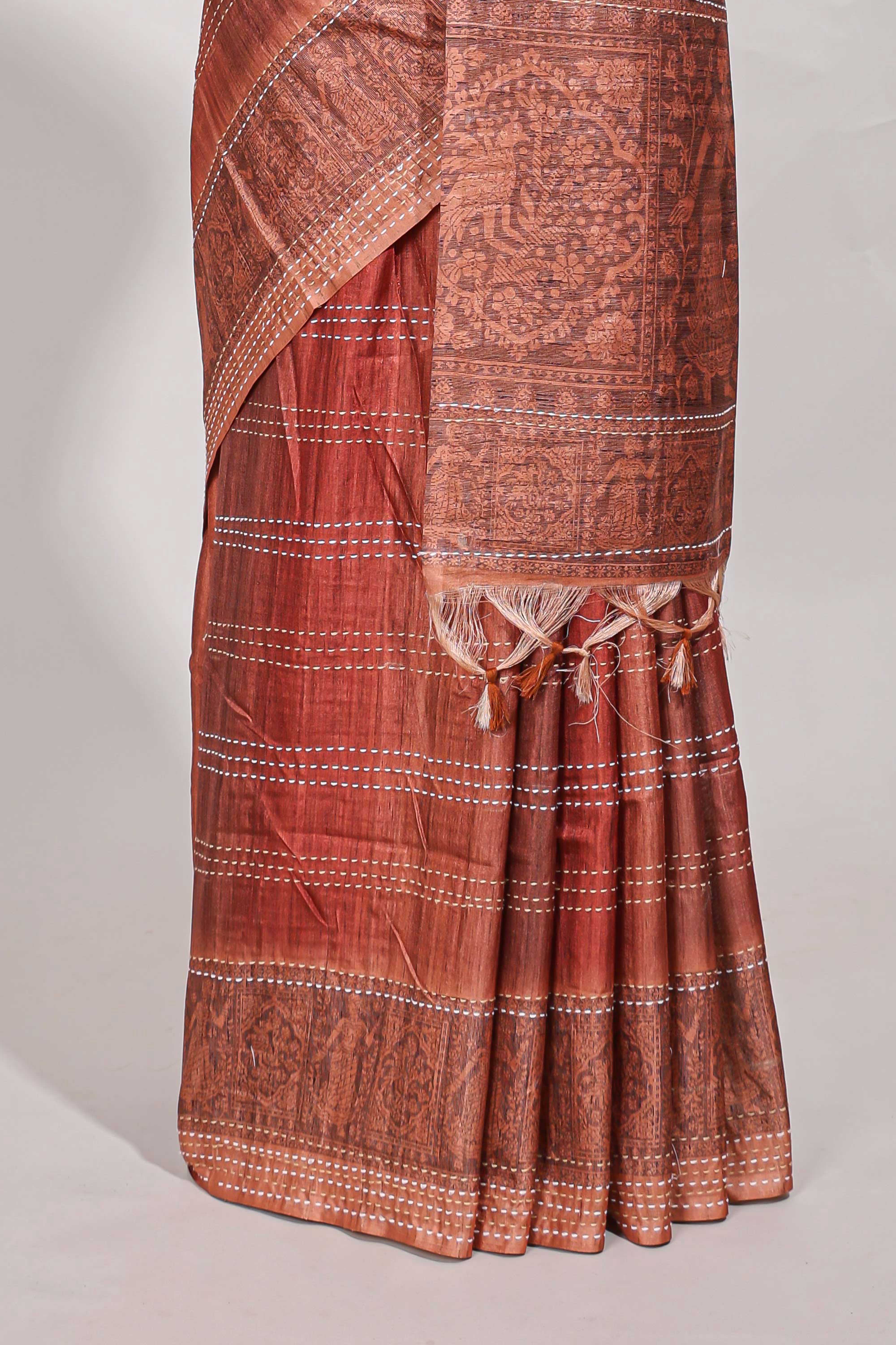 Brick Red shade semi tussar saree all hand work embroidery with contrast border and contrast printed printed pallu - Image 4
