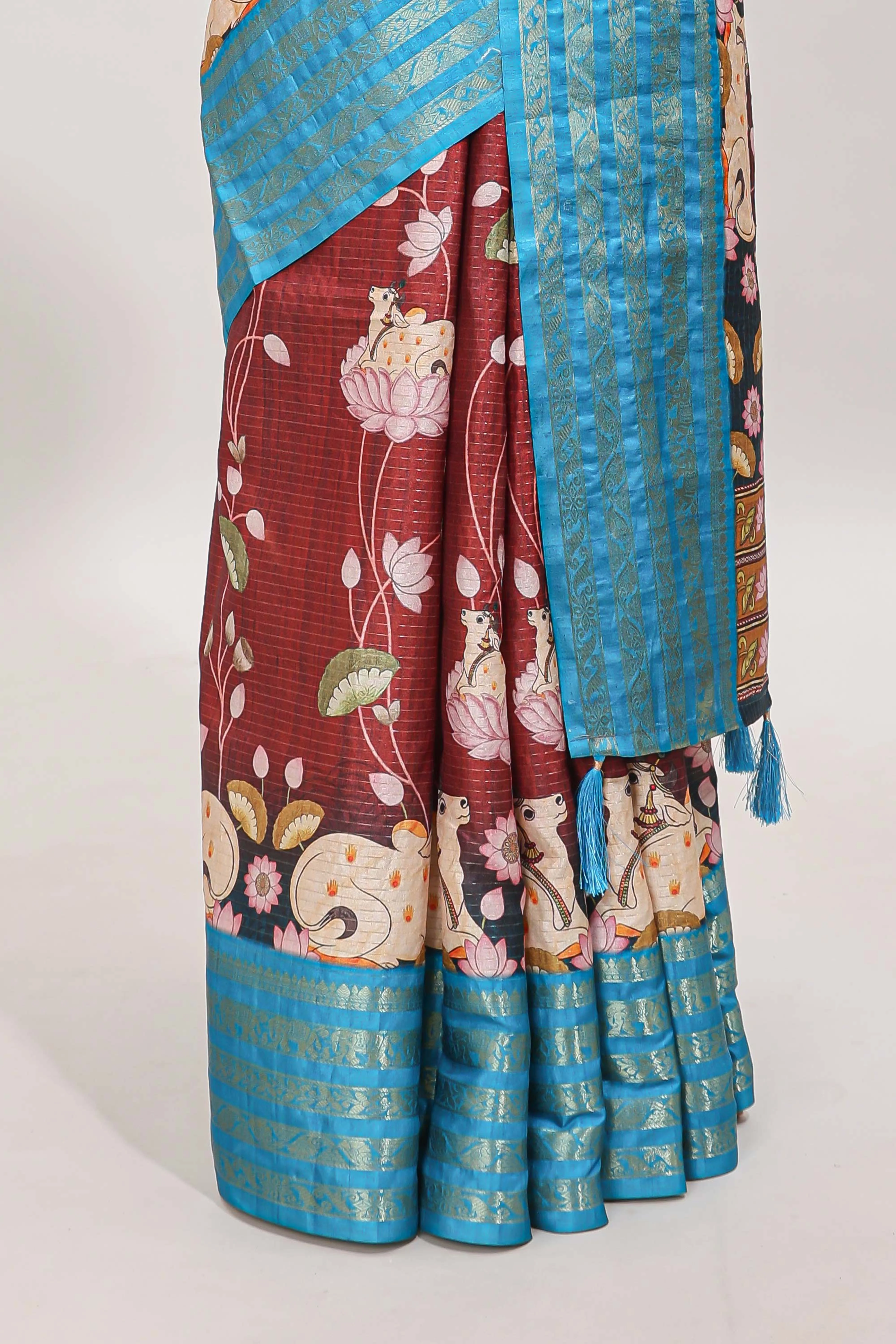 Brick red striped pichwai motifs dola silk saree with contrast zari border and blouse - Image 4
