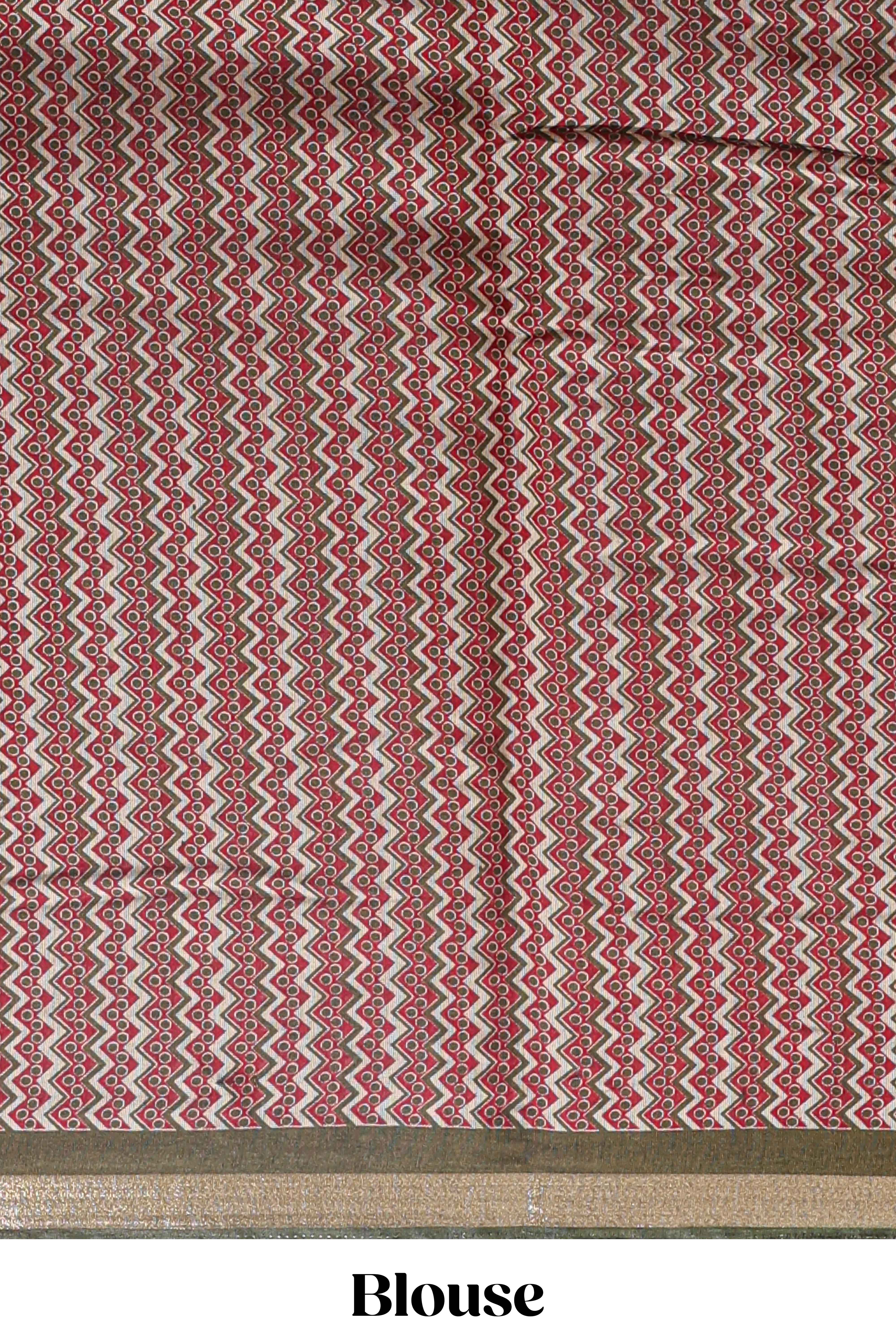 Brown shibori print linen cotton saree with contrast green zari border and printed blouse - Image 5