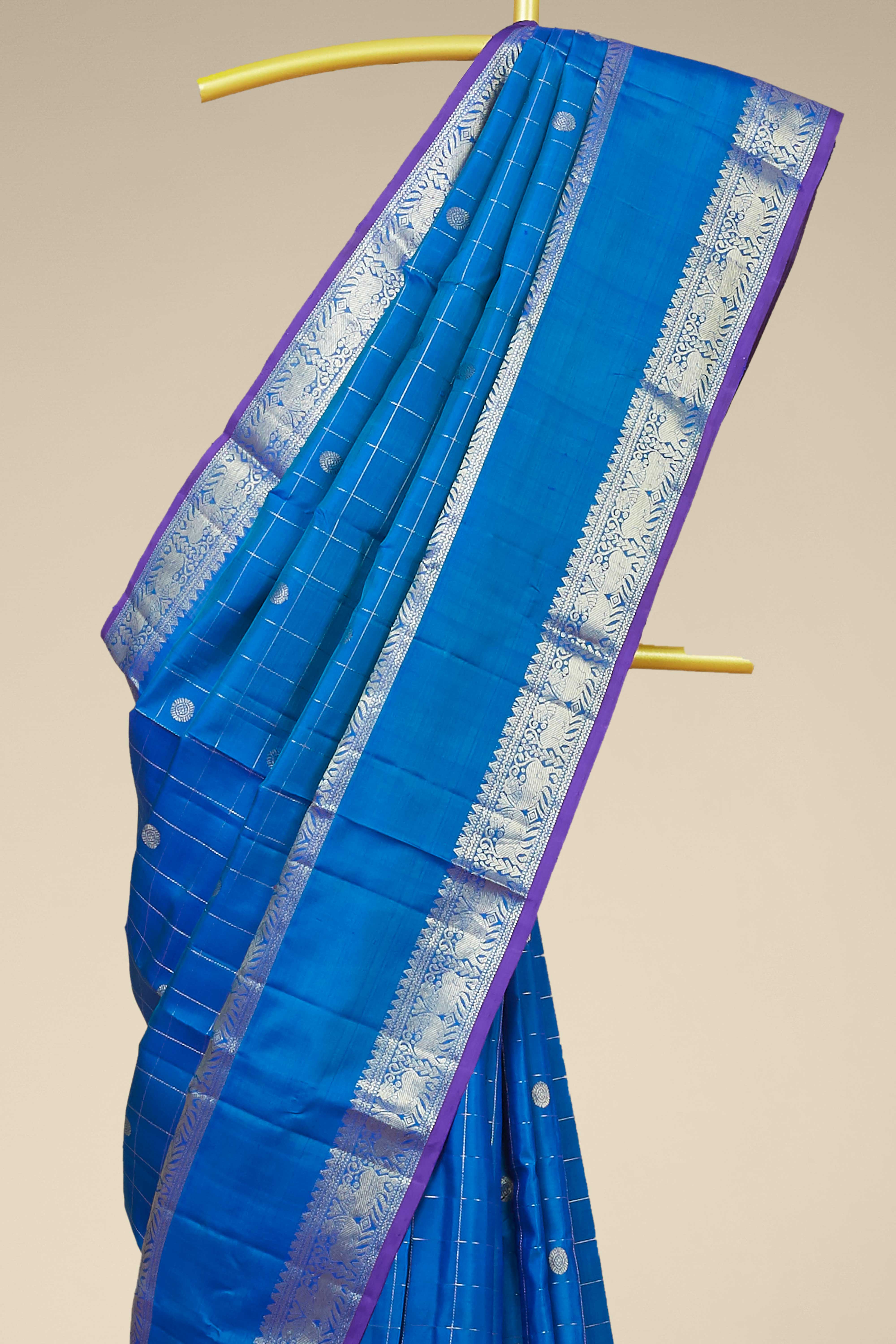 Kanchipuram Pure Silk Saree in Royal Blue with Silver Zari Checks and Self Border - Image 2