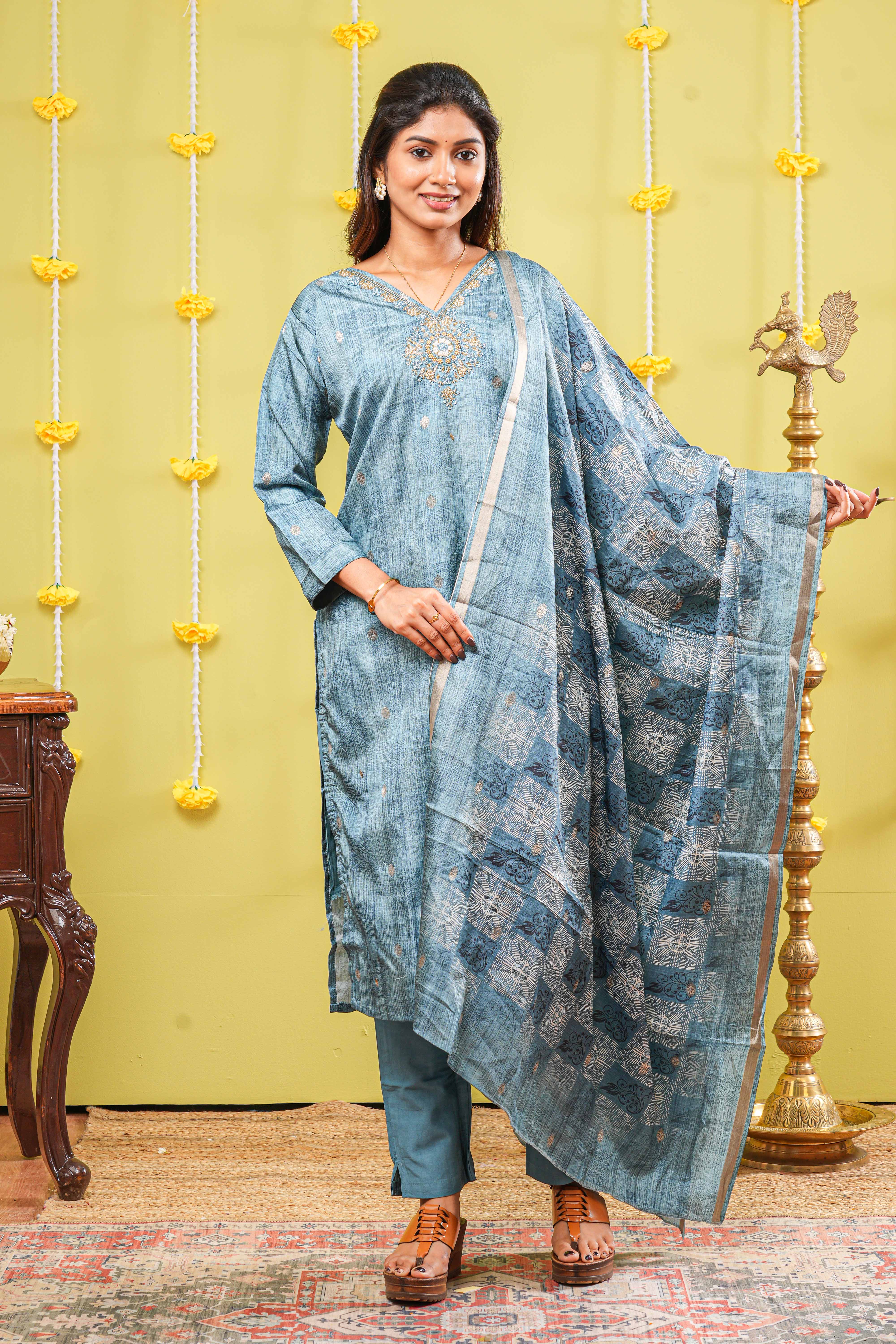 Women's Salwar Set