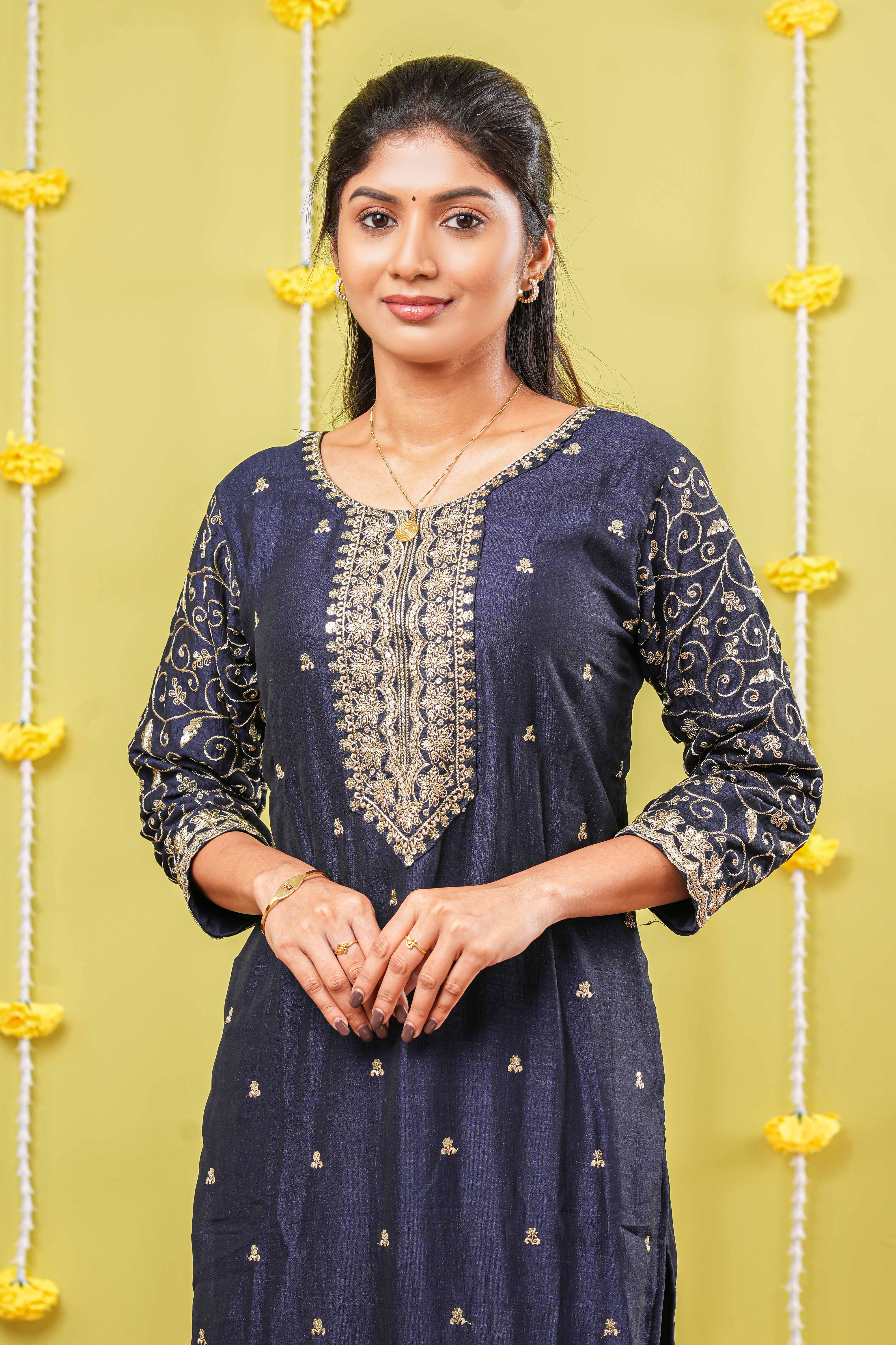 Womens Salwar Set - Image 3