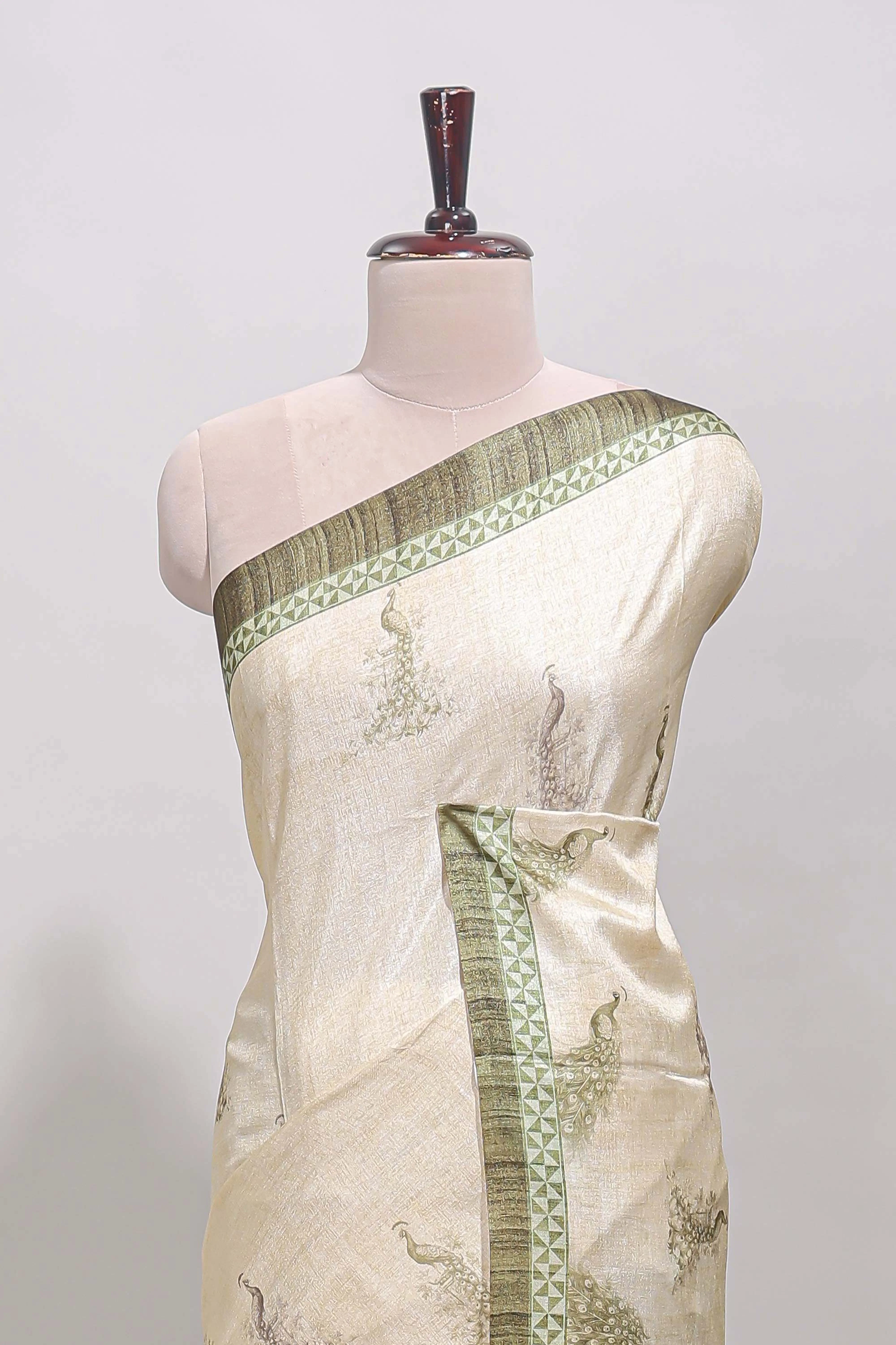 Cream peacock motifs tussar saree with contrast border and peacock printed pallu - Image 3