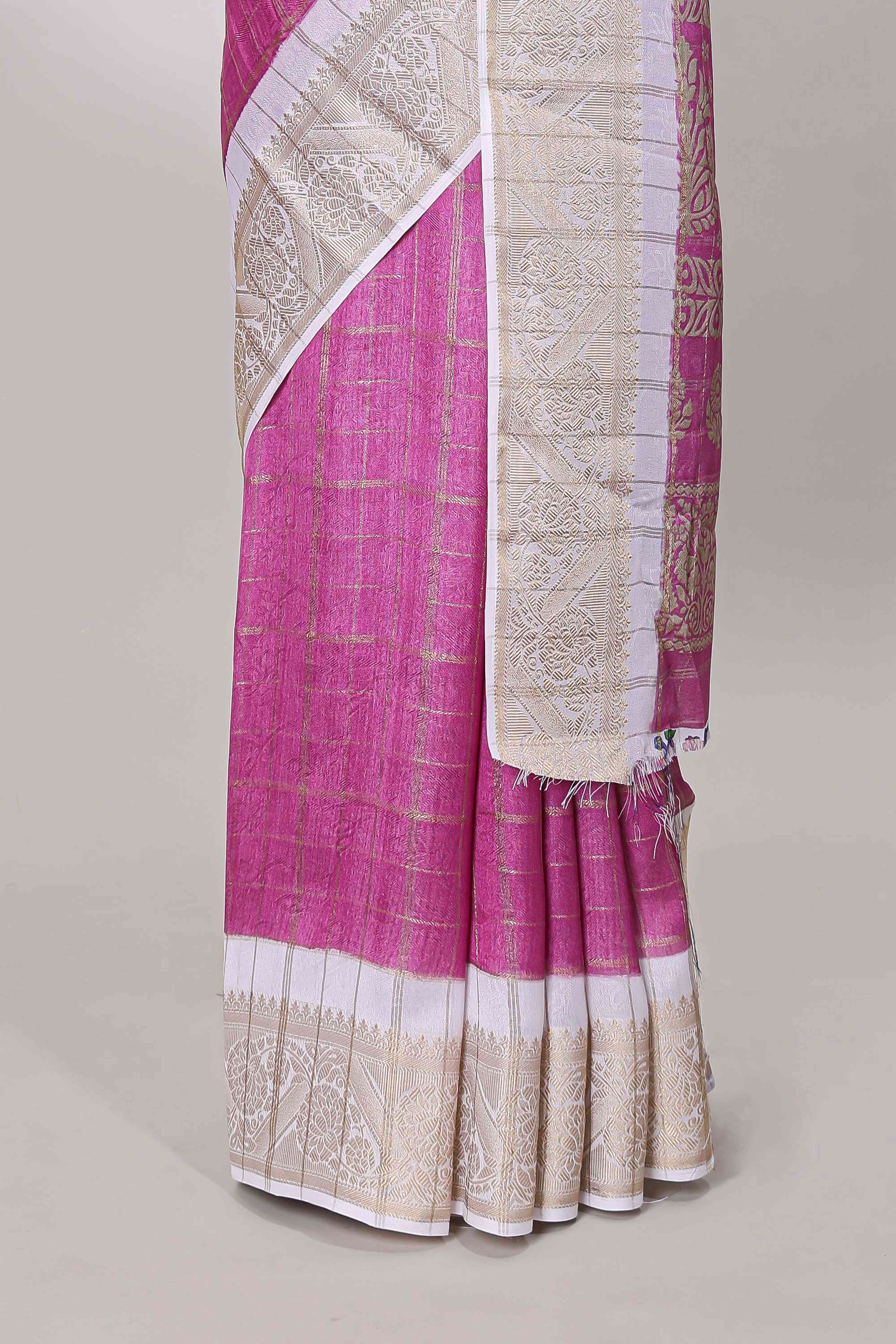 Deep mauve marsh mellow saree with gold zari checks and contrast floral printed blouse - Image 4
