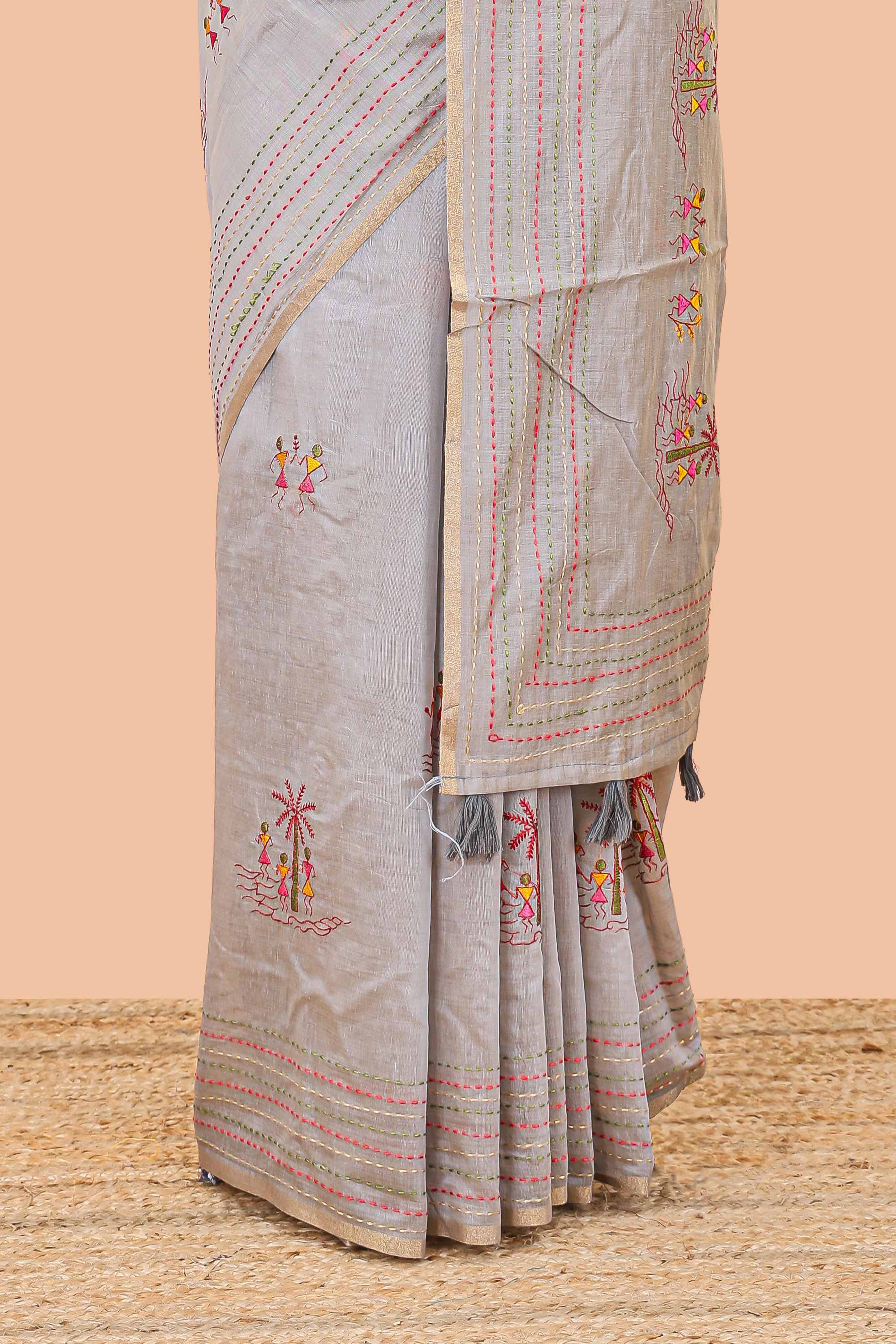 Grey chanderi cotton saree with warli art embroidered body and vertical stitched pallu - Image 4
