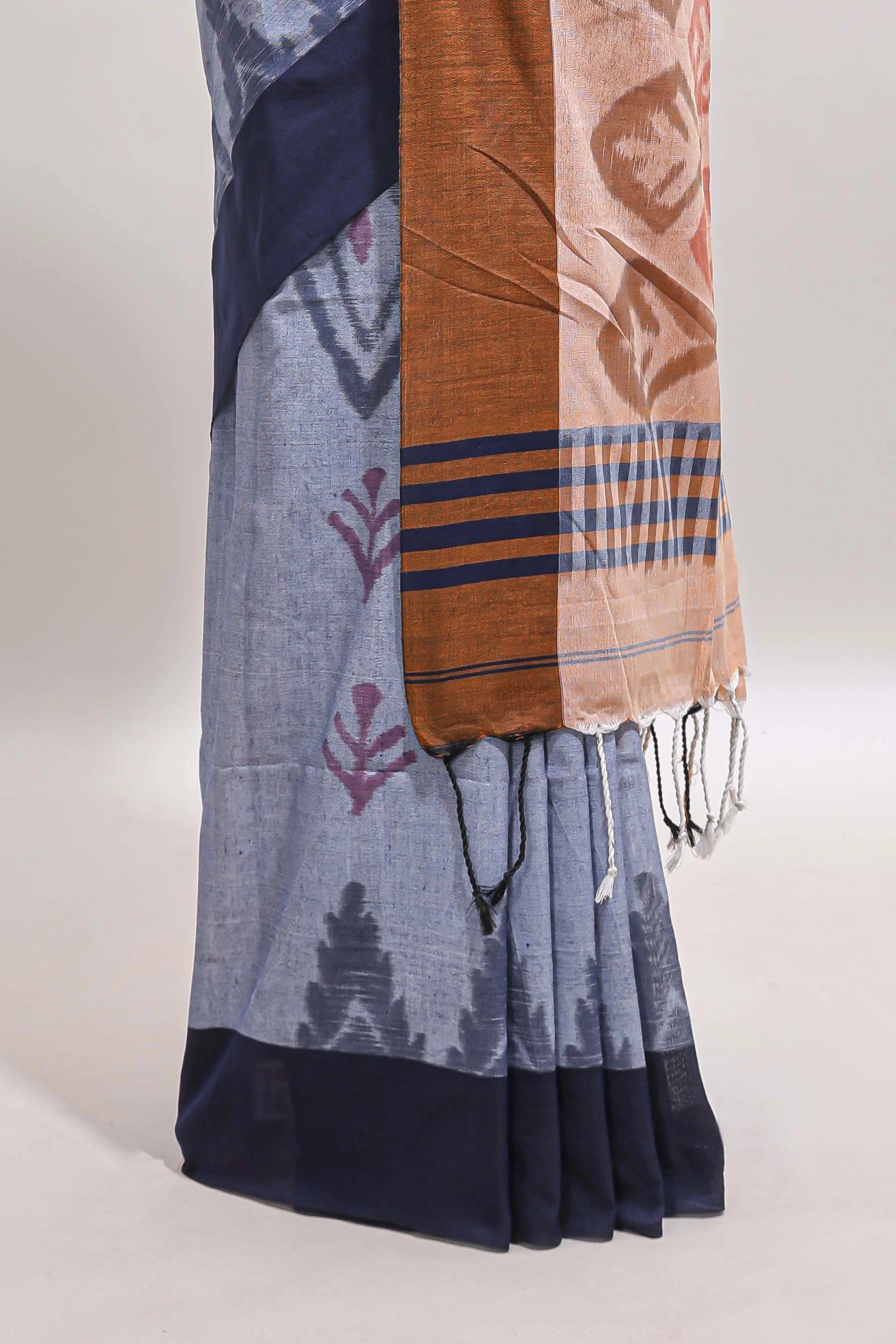 Grey & Navy Blue Woven South Cotton Saree with Tassels - Image 4