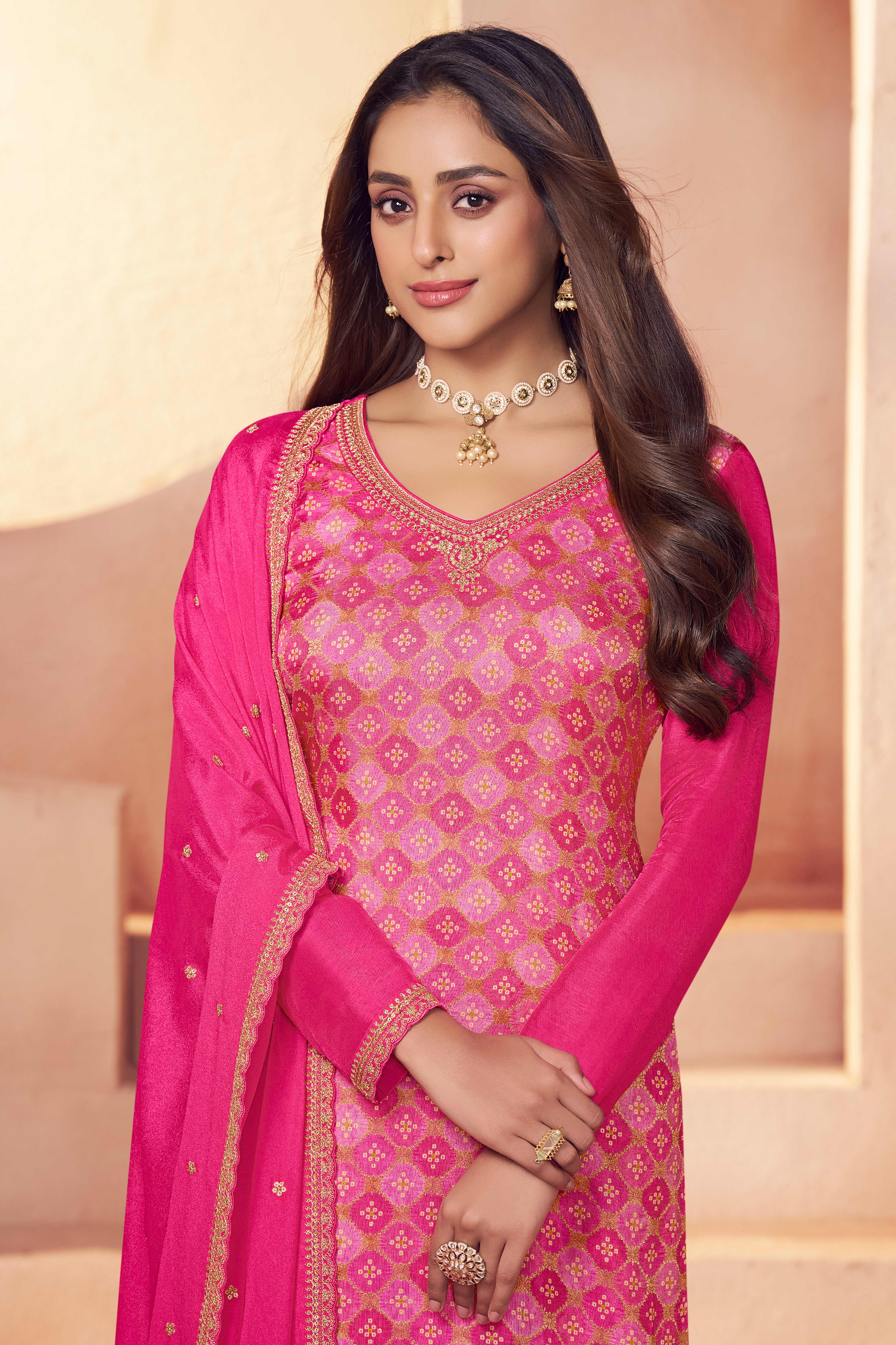 Pink jacquard moga silk embroidered chudidhar material with dupatta - Image 2