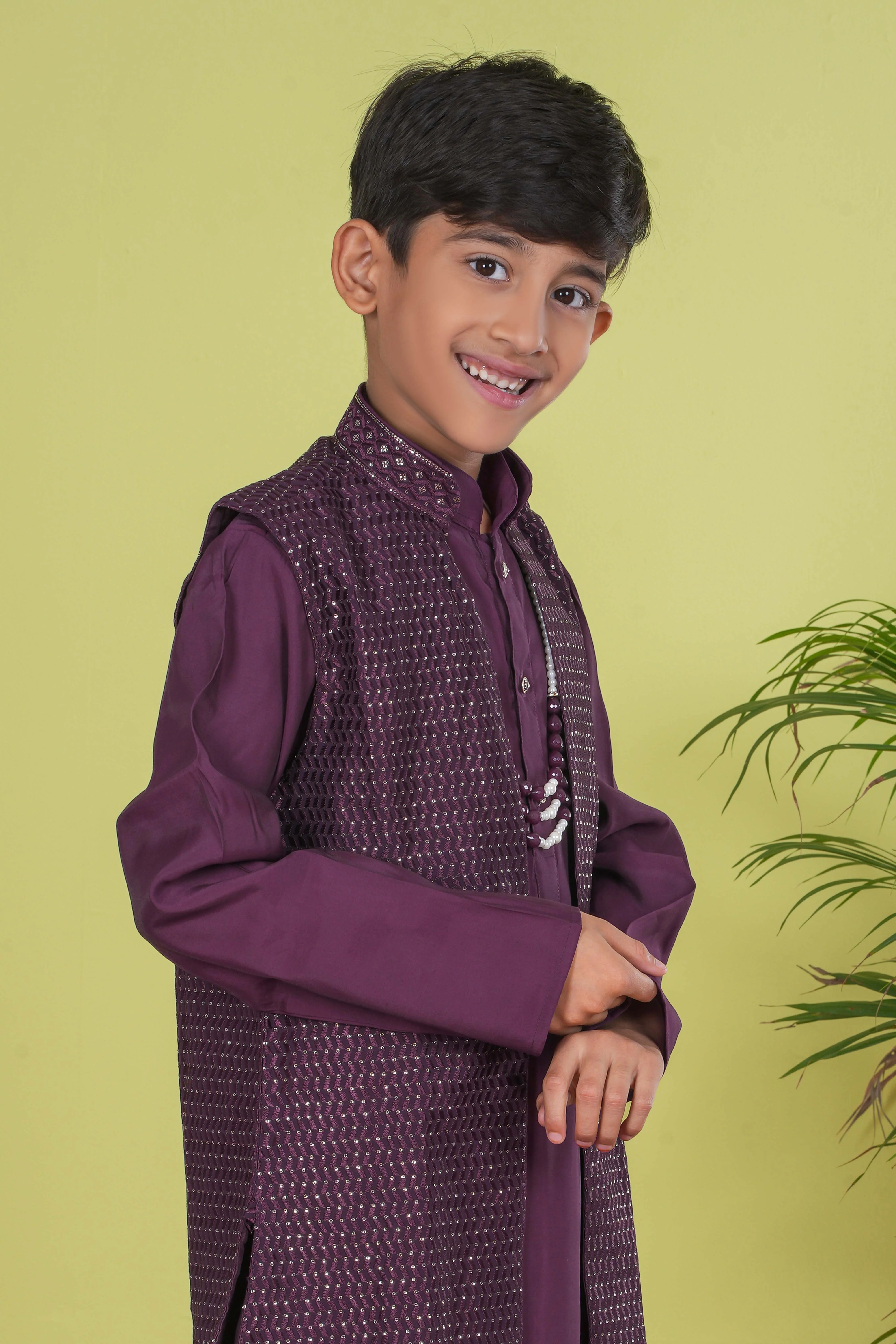 Boy's Sherwani Set - Image 2