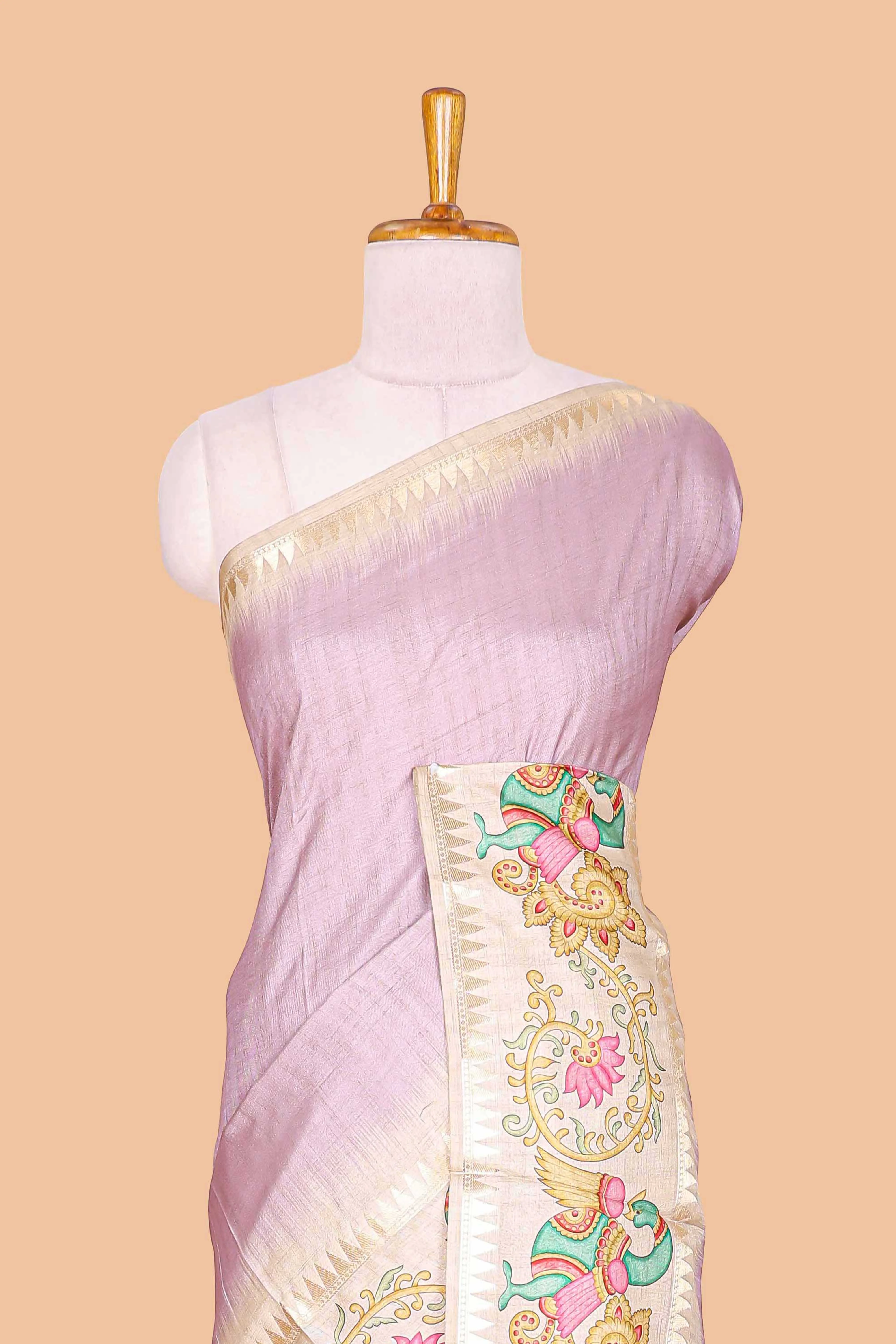 Lavender plain art tussar silk saree with contrast peacock and lotus theme border and printed pallu - Image 3