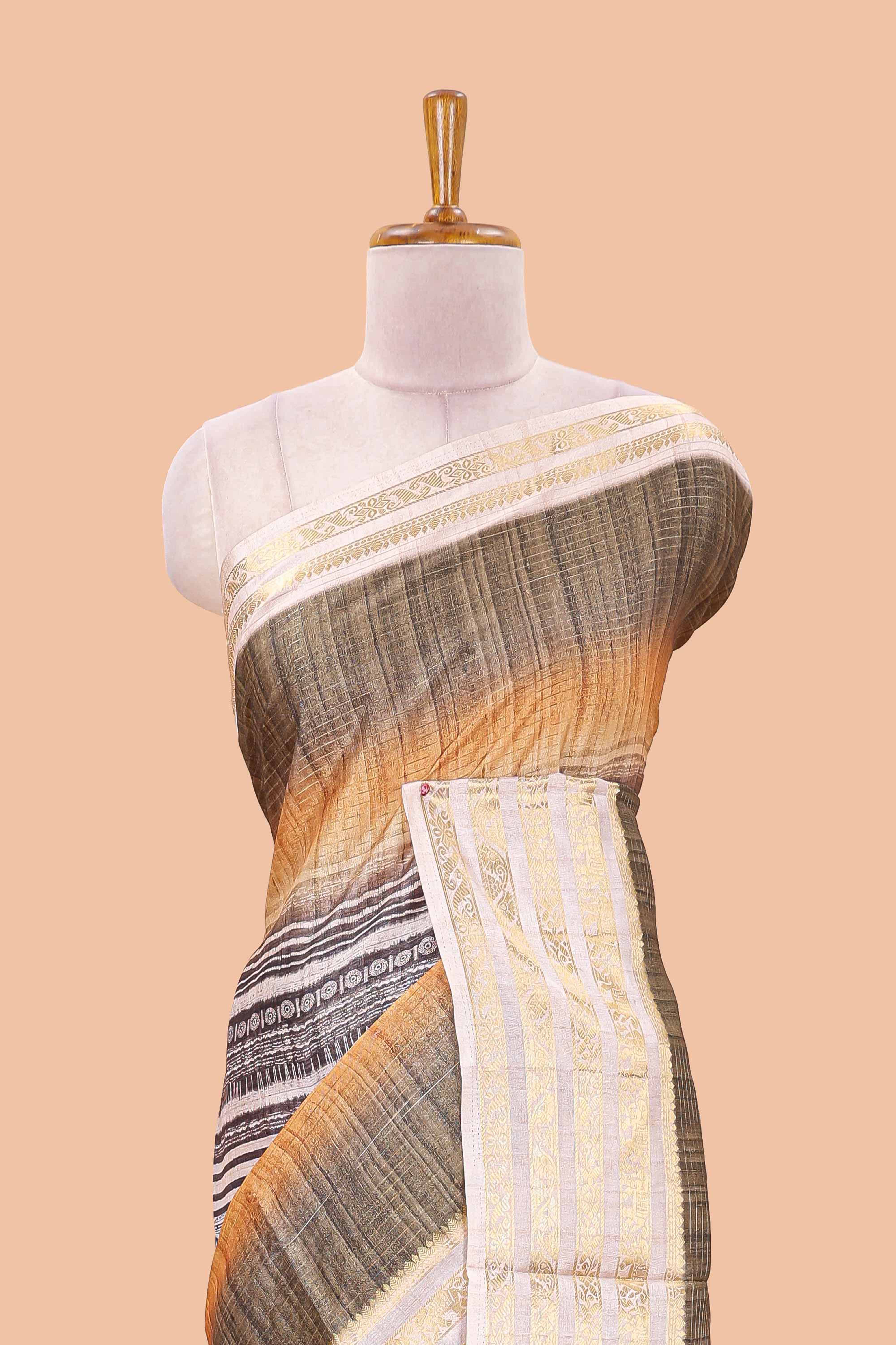 Olive green dola silk saree featuring geometric block print and contrast zari border - Image 3