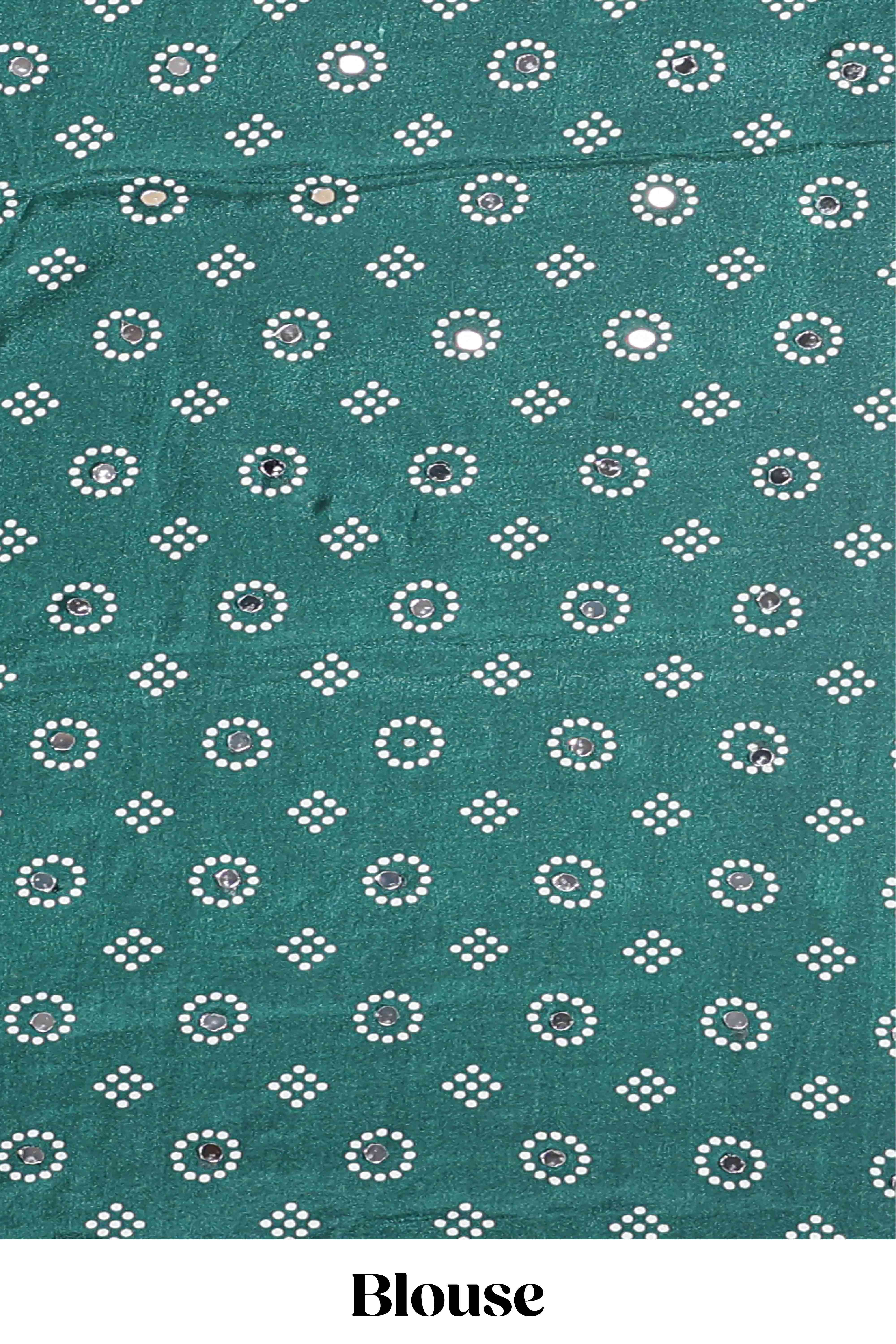 Borderless white bandhani style mirror work masakali saree with multicolor design and contrast blouse - Image 5