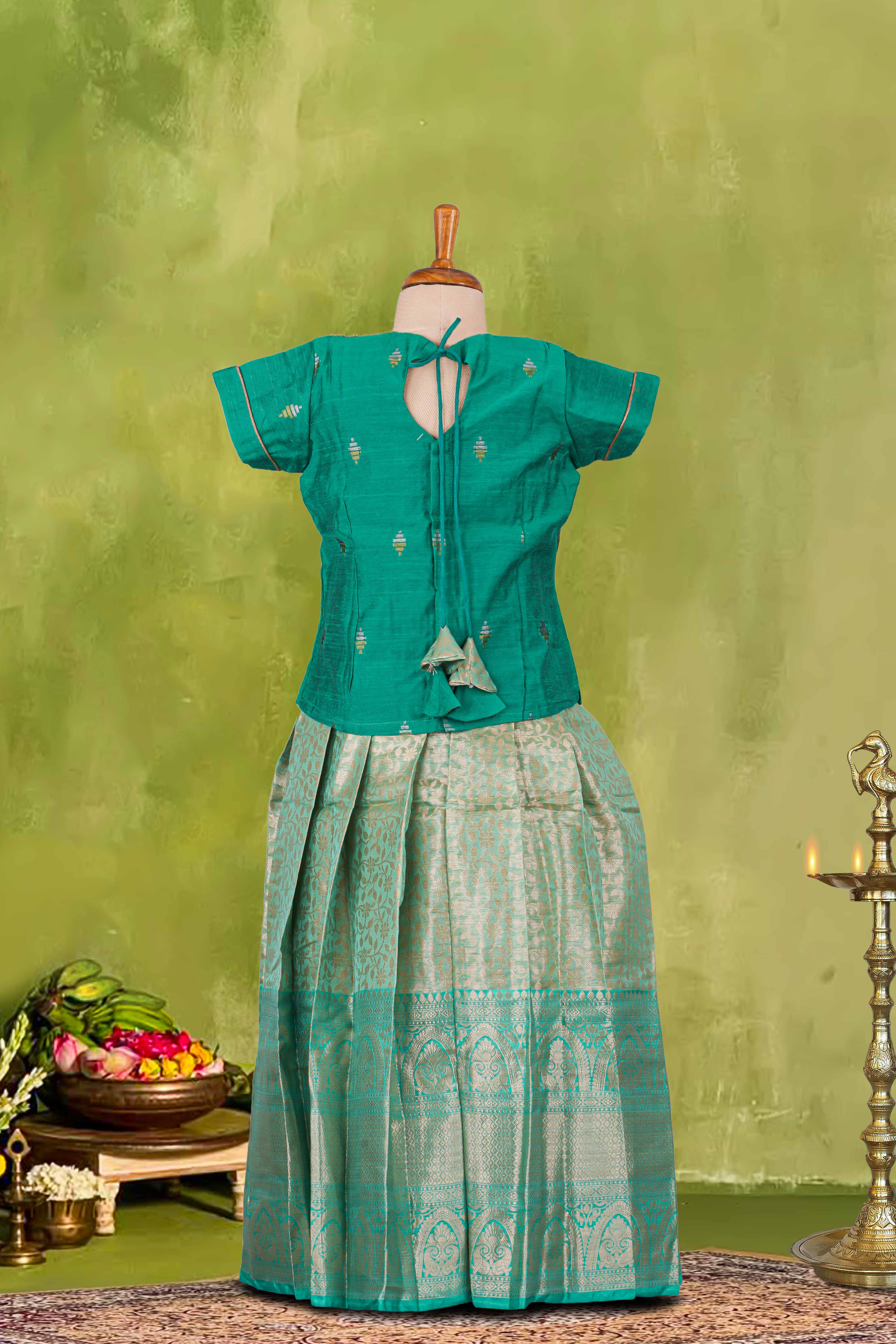 Pattu Pavadai - Image 3