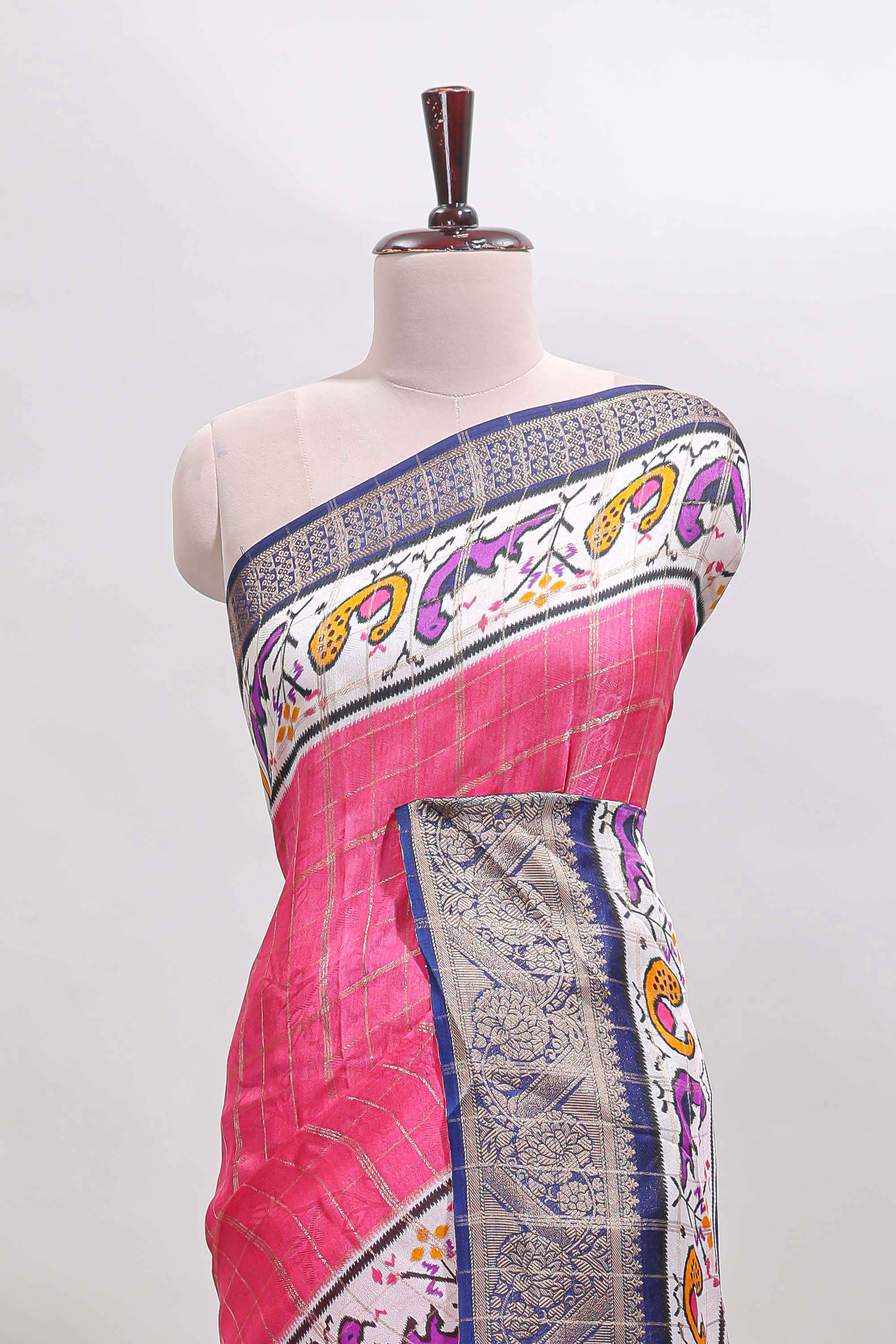 Pink checked dola silk saree with contrast zari border and blouse - Image 3