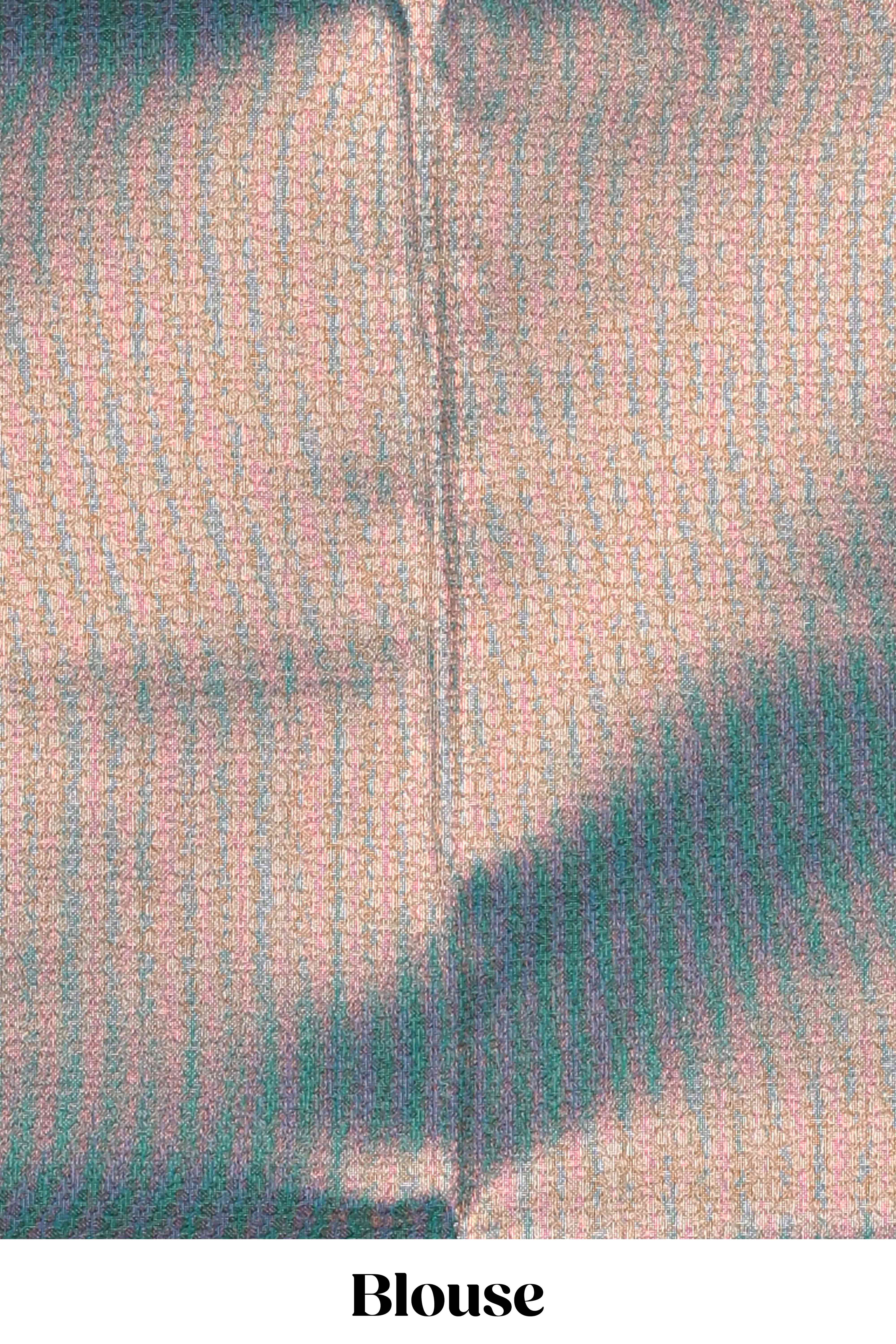 Pink small zari checked design litchi silk saree with contrast zari border and blouse - Image 5