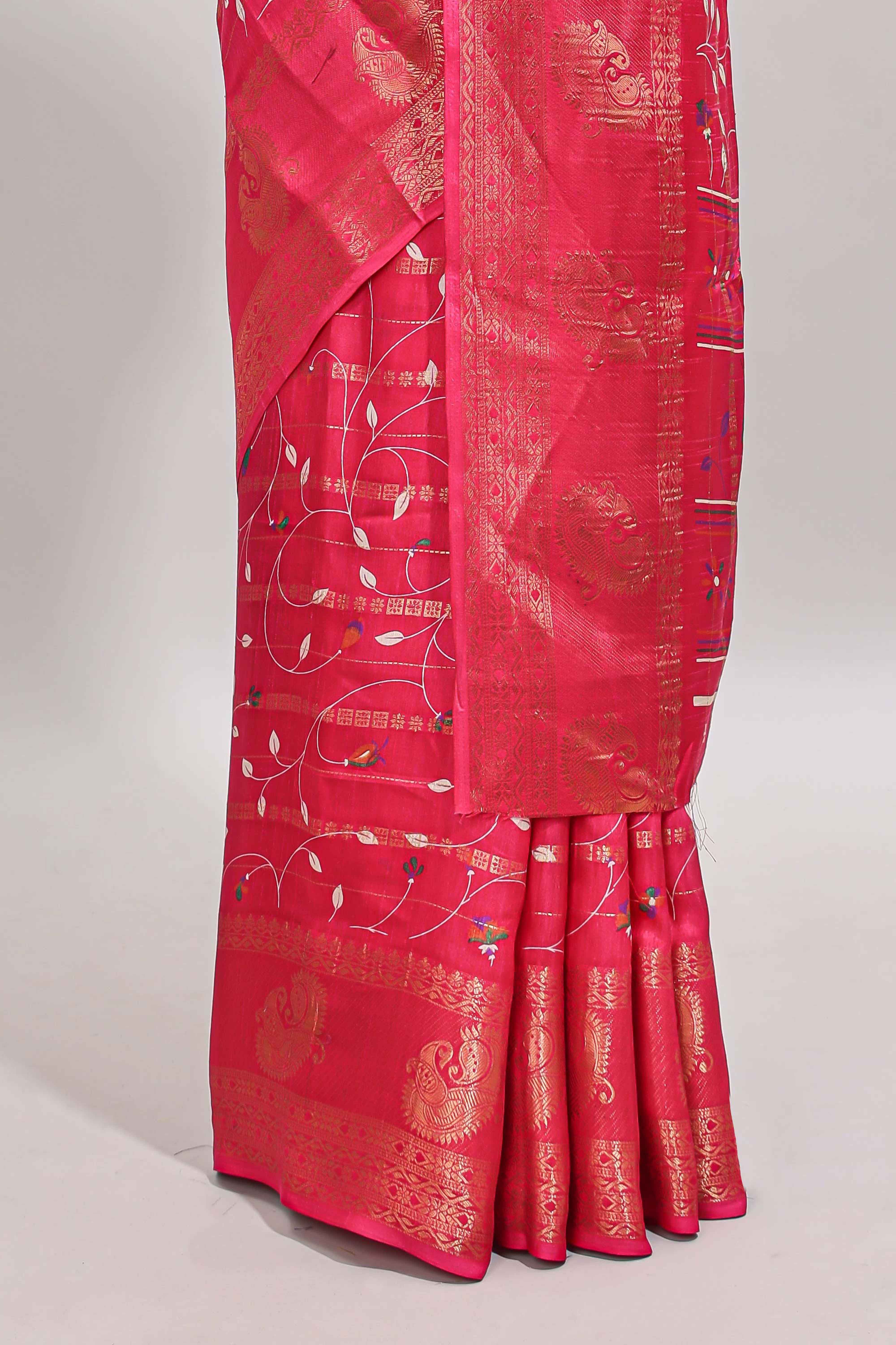 Pink zari striped floral vine design dola silk saree with self border and matching blouse - Image 4