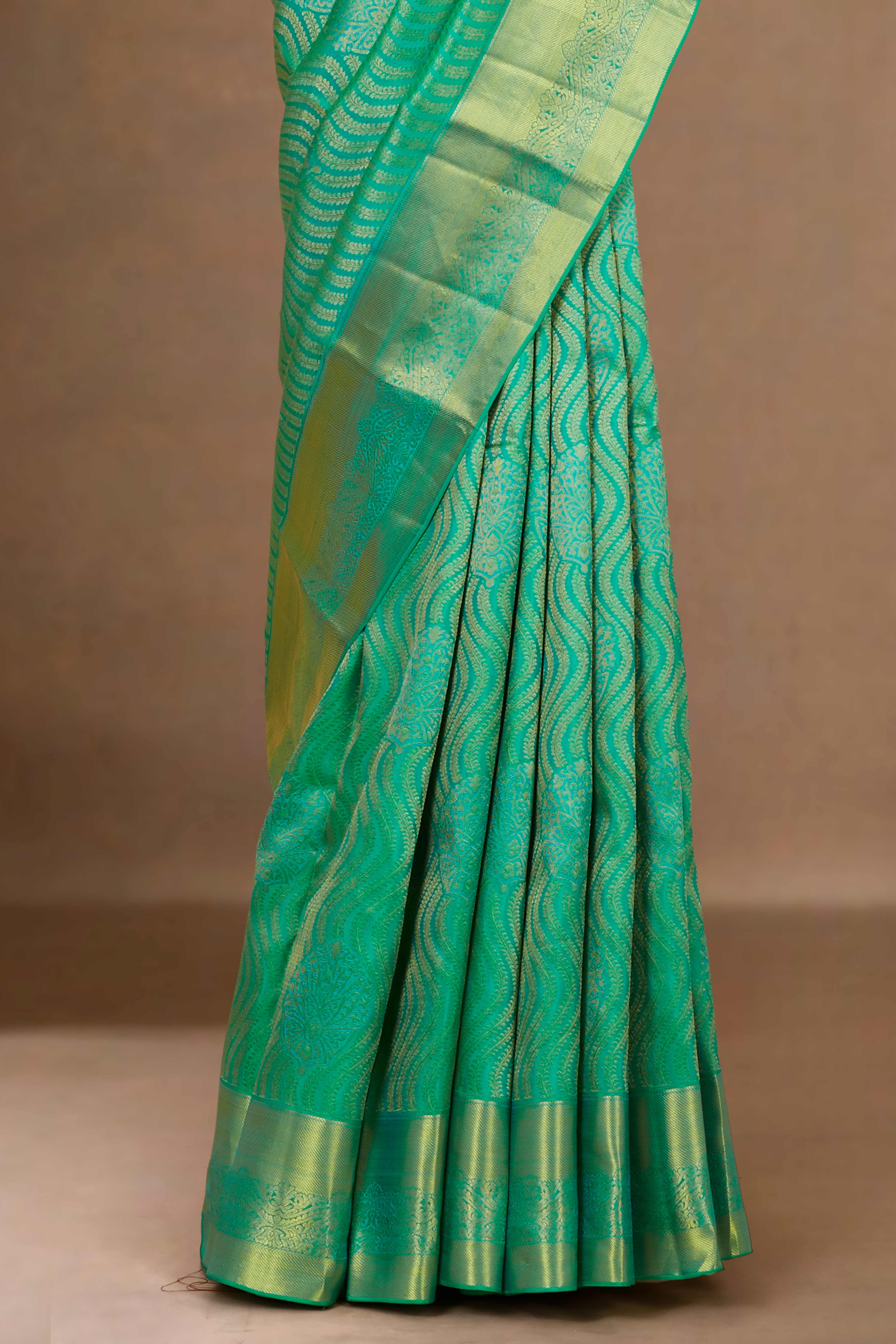 Green Swayamvara Pattu Jacquard Work With Zari Woven Border - Image 3