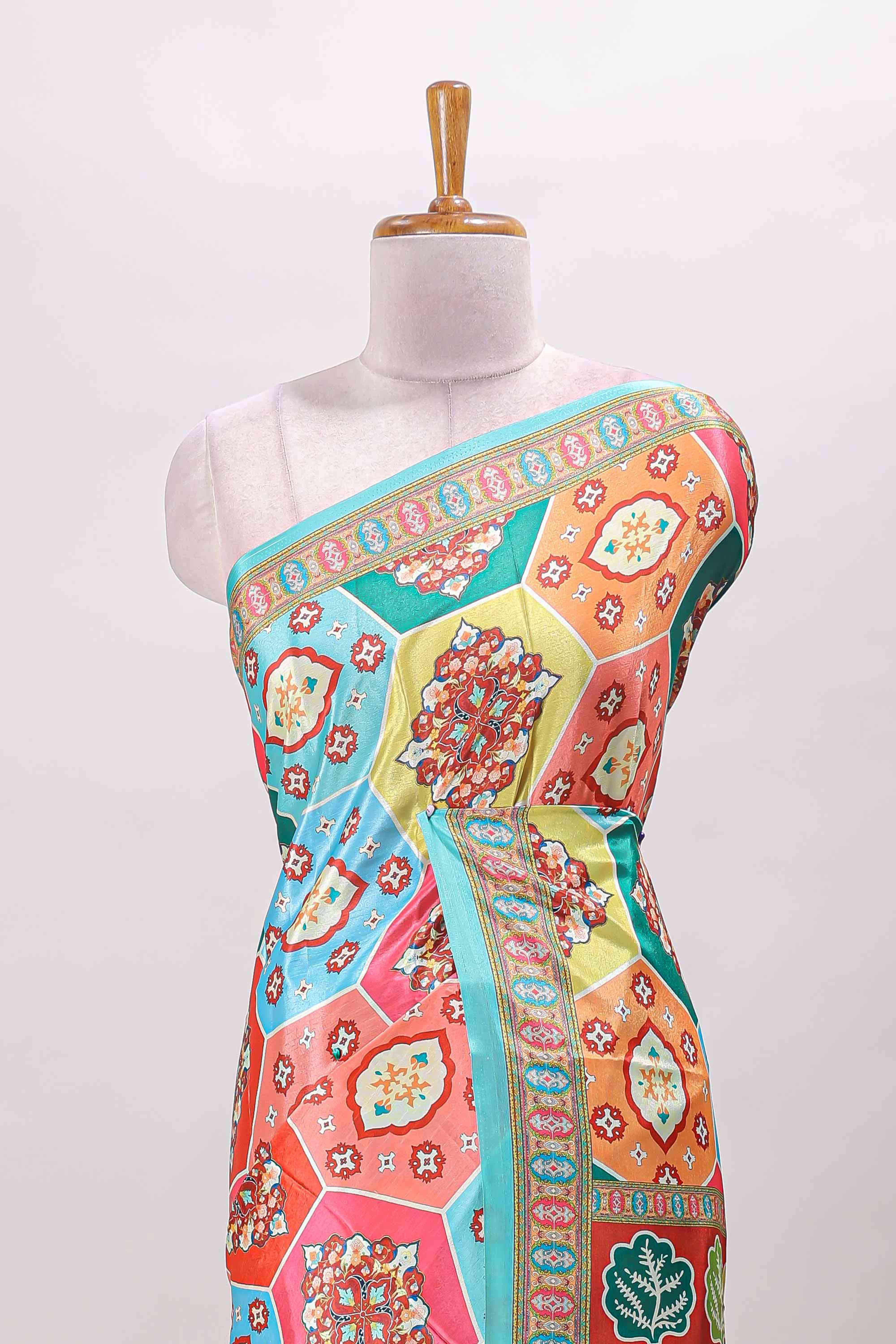 Turquoise blue hexa floral desgin masakali saree with self border and matching blouse - Image 3