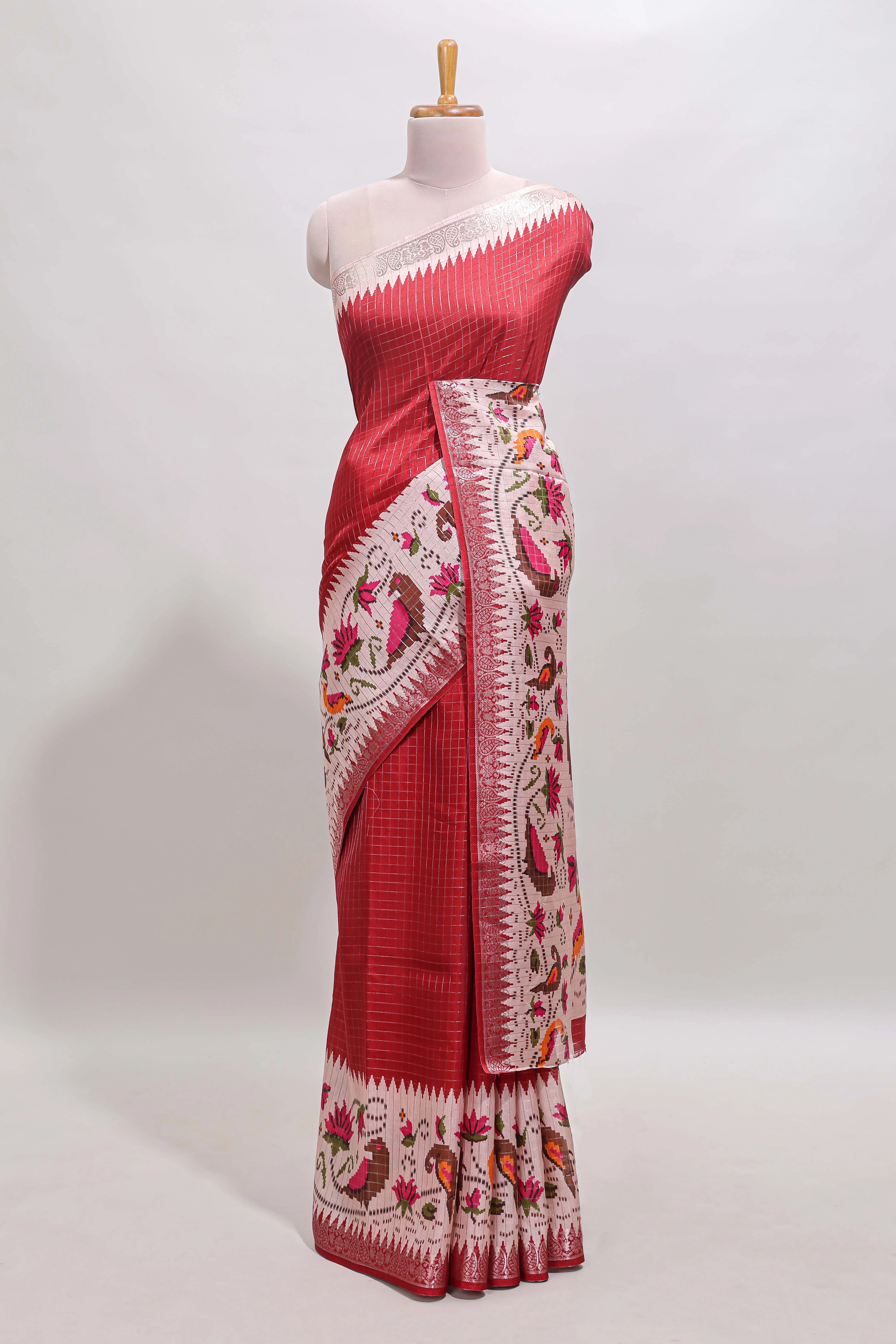 Red checked ikkat style birds & floral design chanderi cotton saree with self border and contrast blouse - Image 2