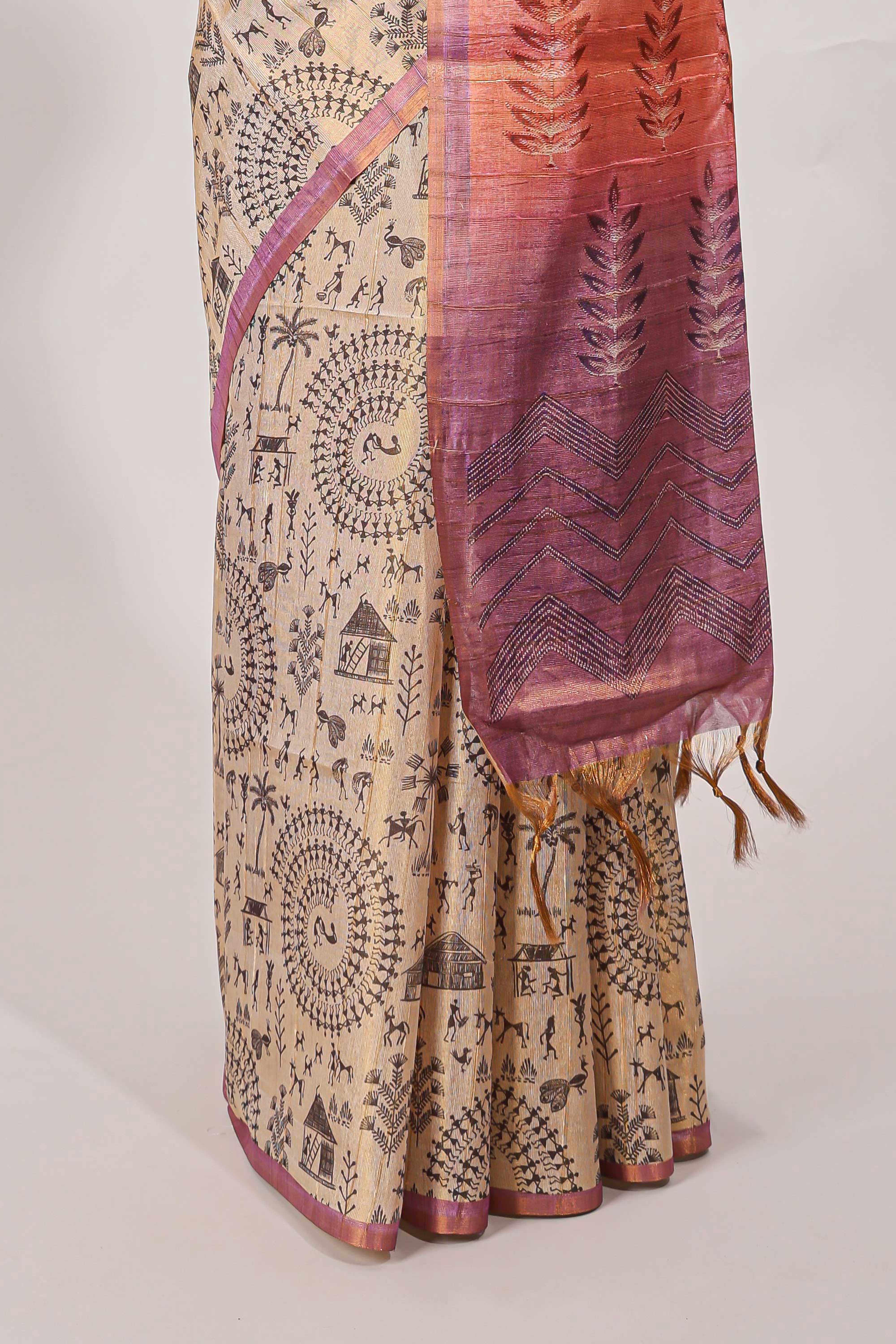 Sandal semi tussar saree all over body Warli print with  leaf motifs pallu and contrast blouse - Image 4