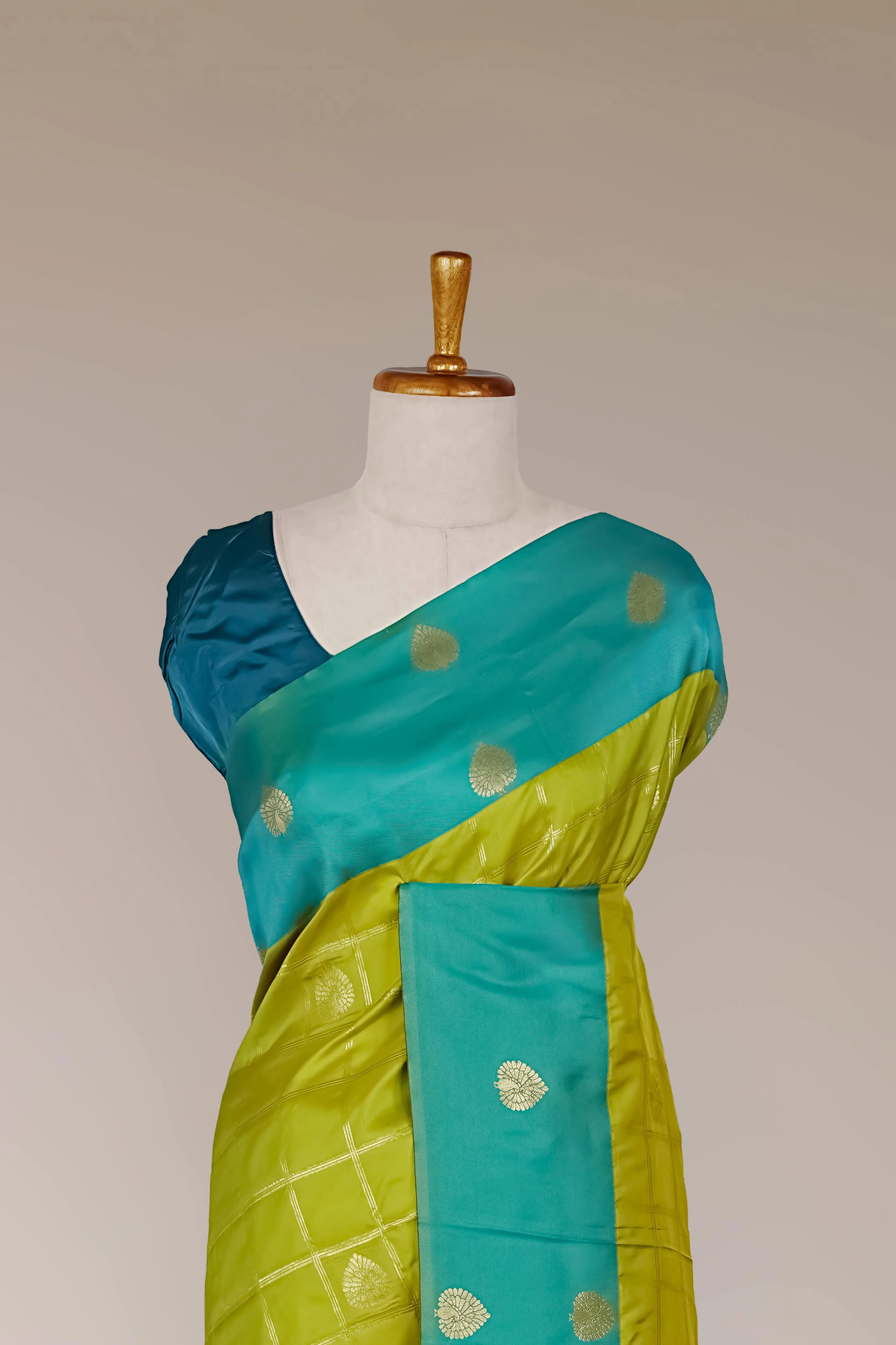 Semi Art Silk Saree Zari Check Across The Body With Contrast Pallu Along With Blouse - Image 3