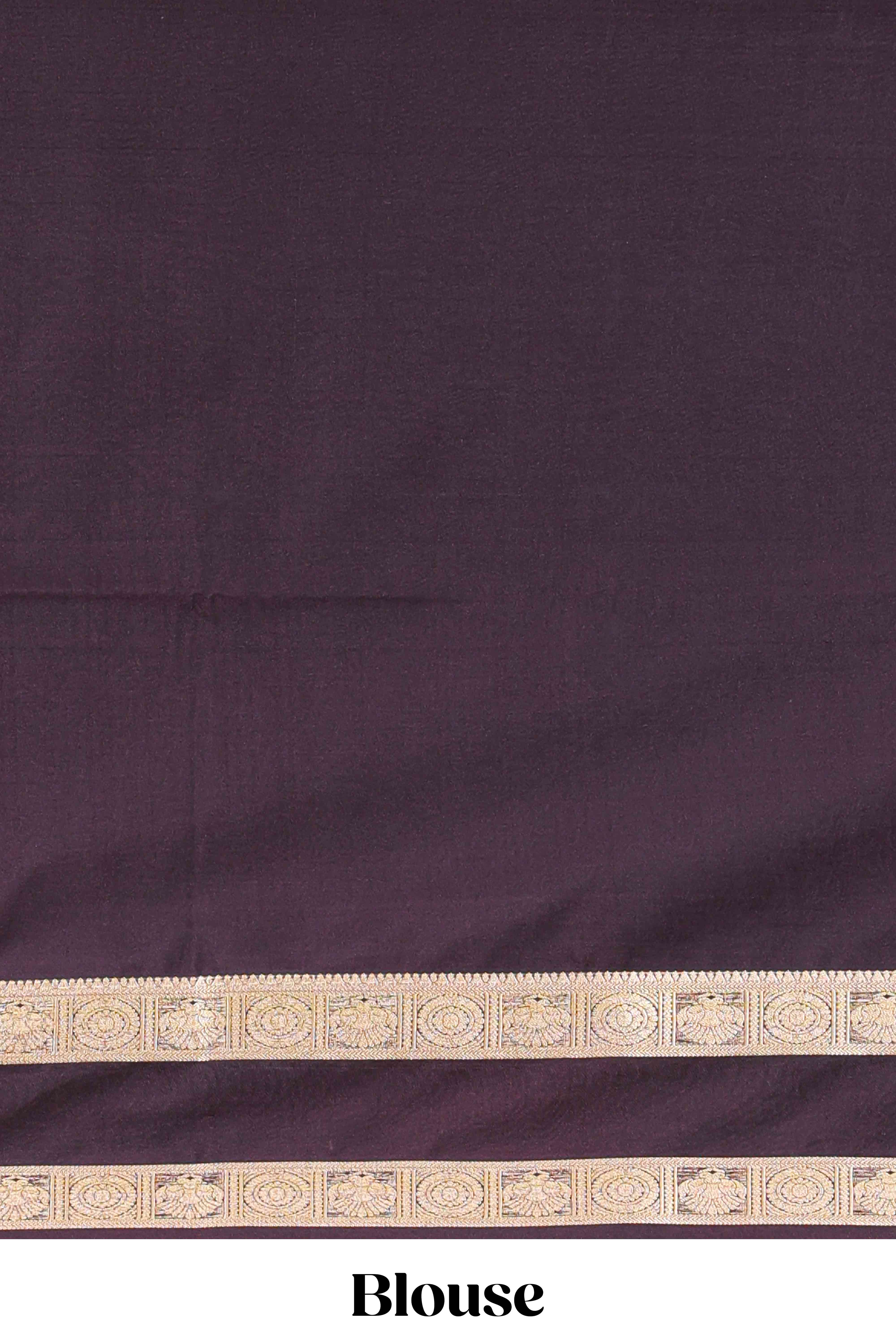 Semi Soft  Silk Saree With Gold Zari Peacock Motifs And Bentex Border With Rich Pallu - Image 5