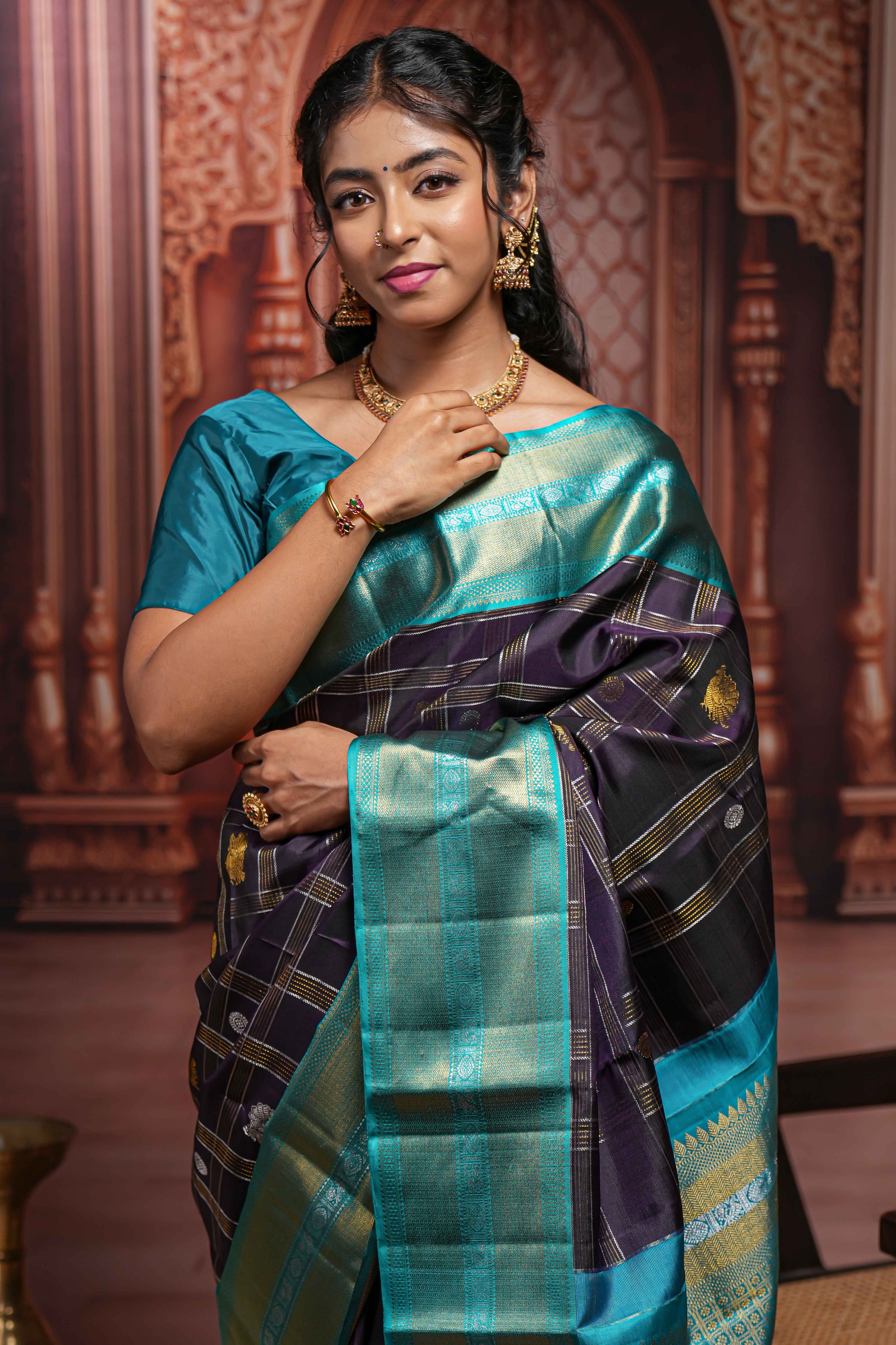 Violet checked peacock and floral zari butta parambariya pattu saree with contrast zari border and pallu - Image 4