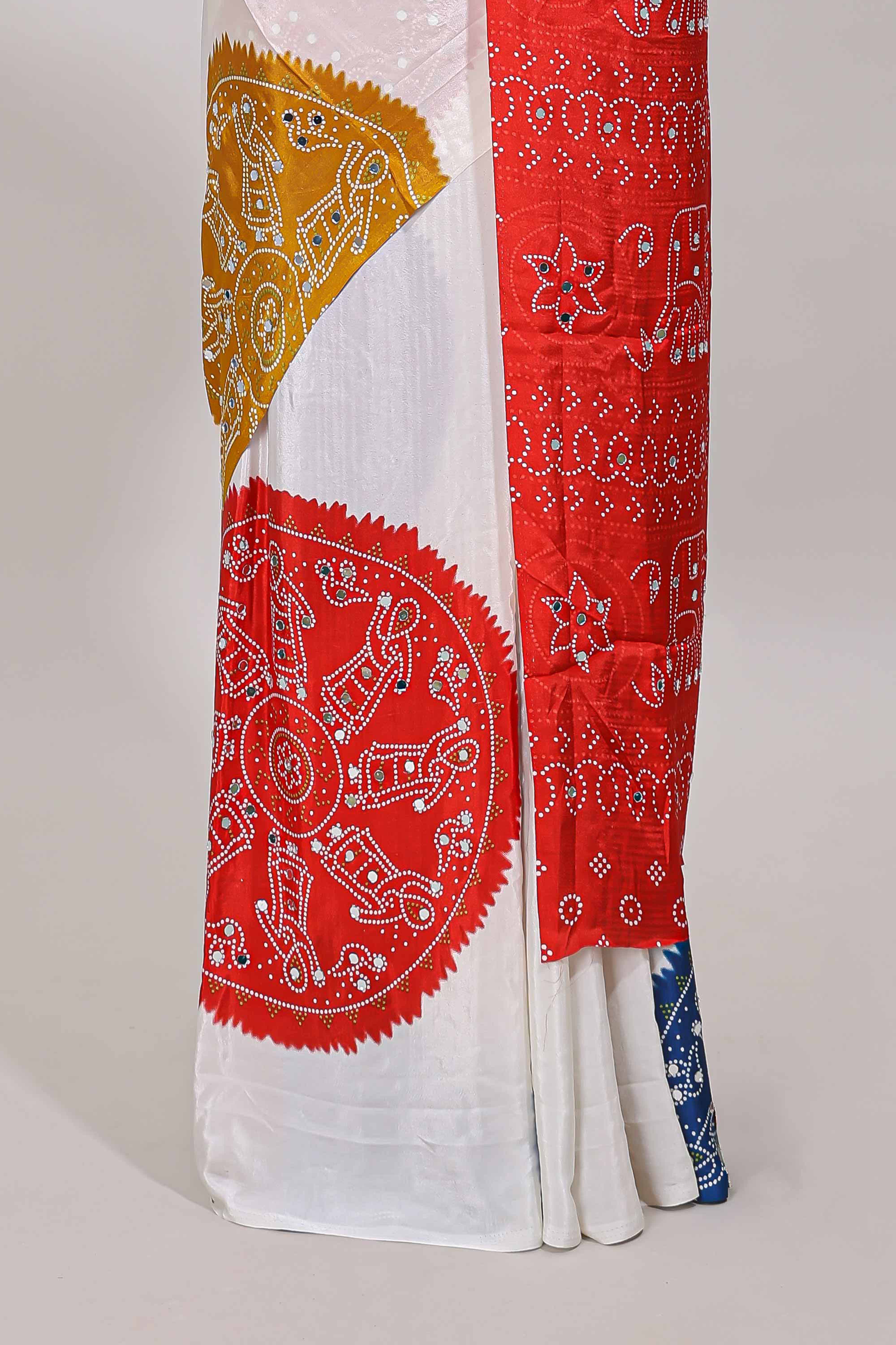 Borderless white bandhani style mirror work masakali saree with multicolor design and contrast blouse - Image 4