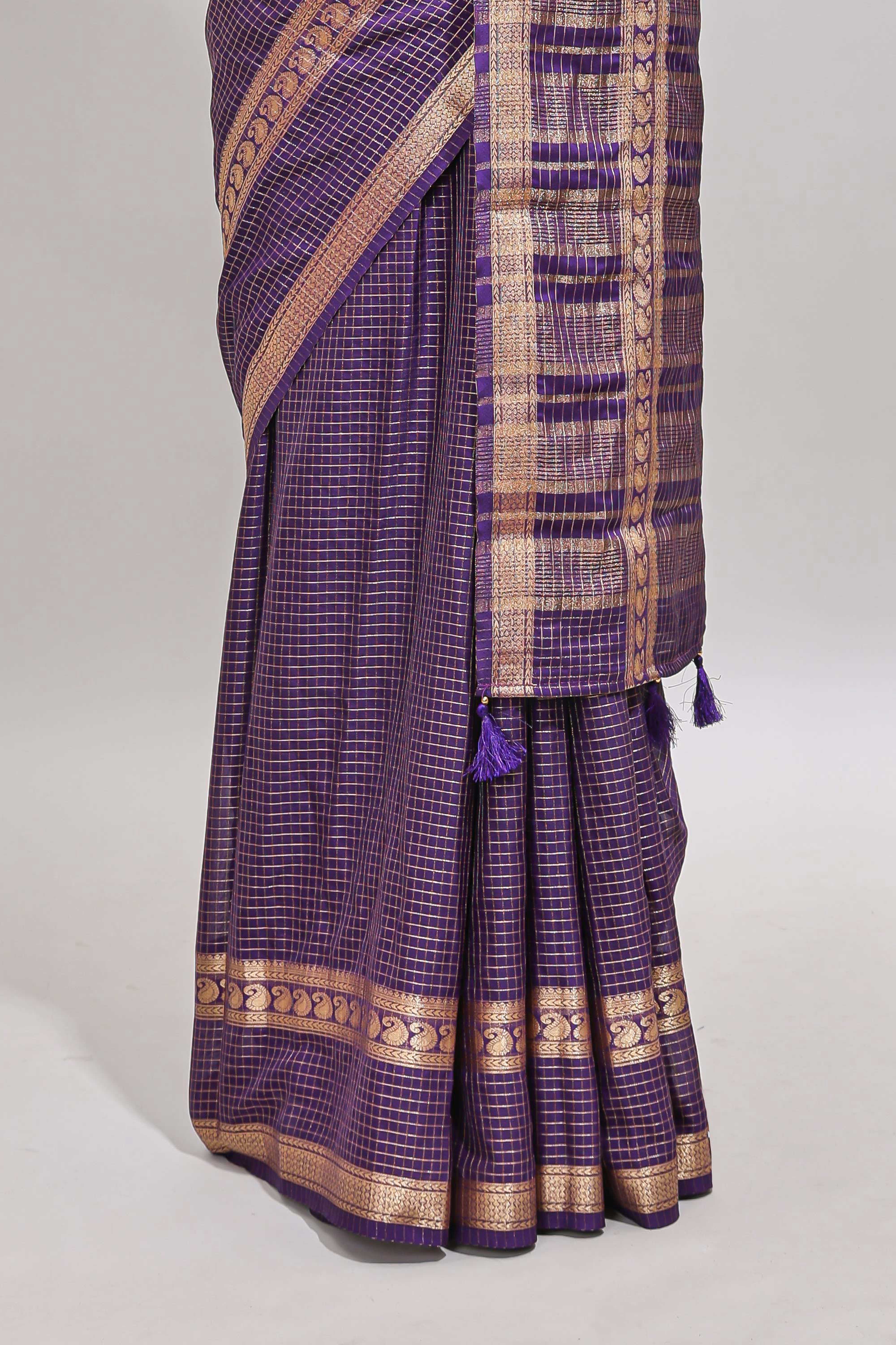 Violet checked dola silk saree with self zari border and matching striped pallu - Image 4