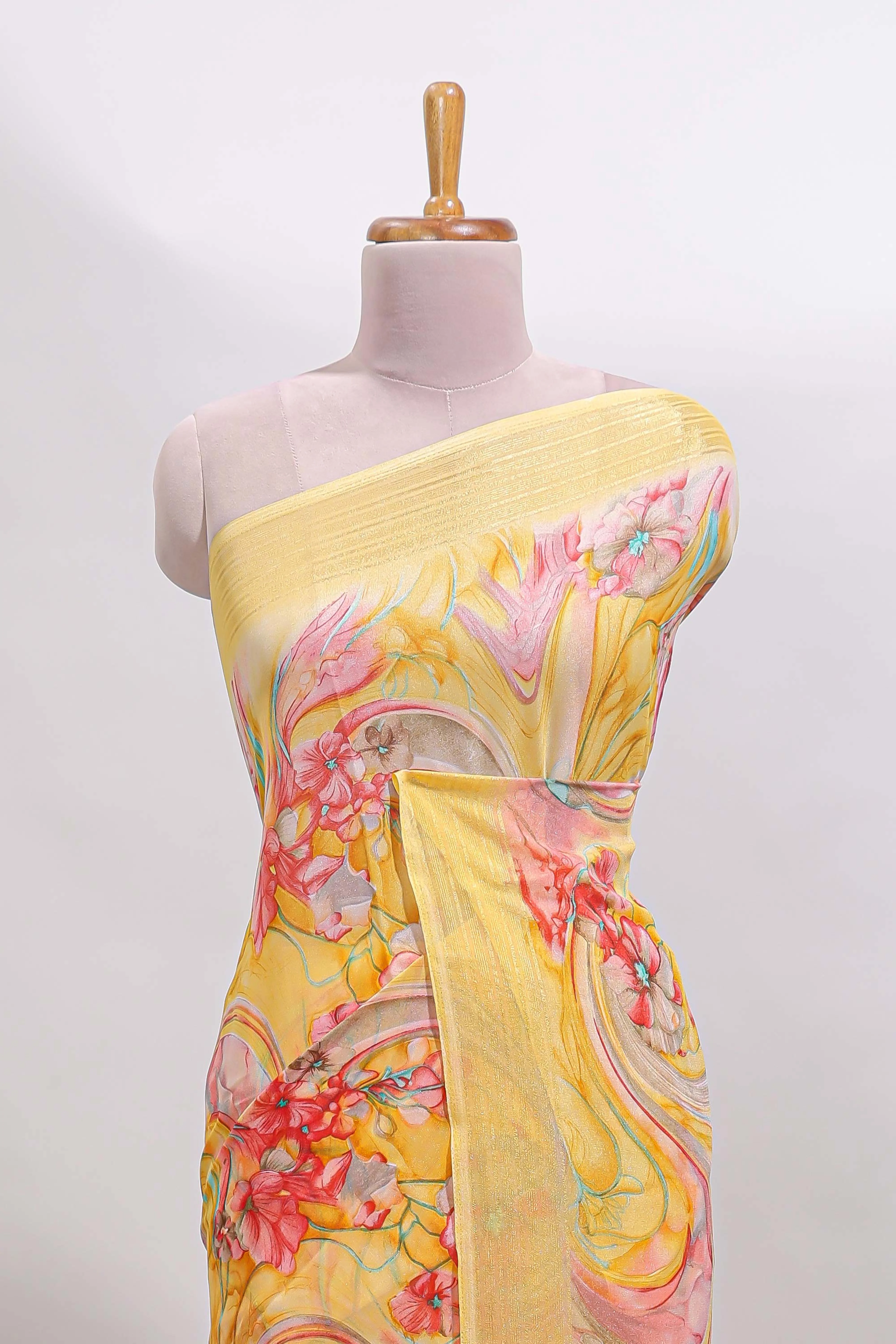 Yellow floral design georgette saree with self border and matching blouse - Image 3